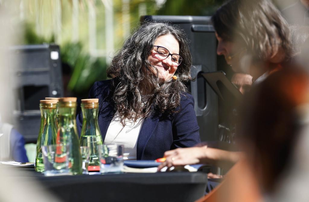 Mónica Oltra, en uno de los pocos actos públicos que ha protagonizado tras anunciar su vuelta.