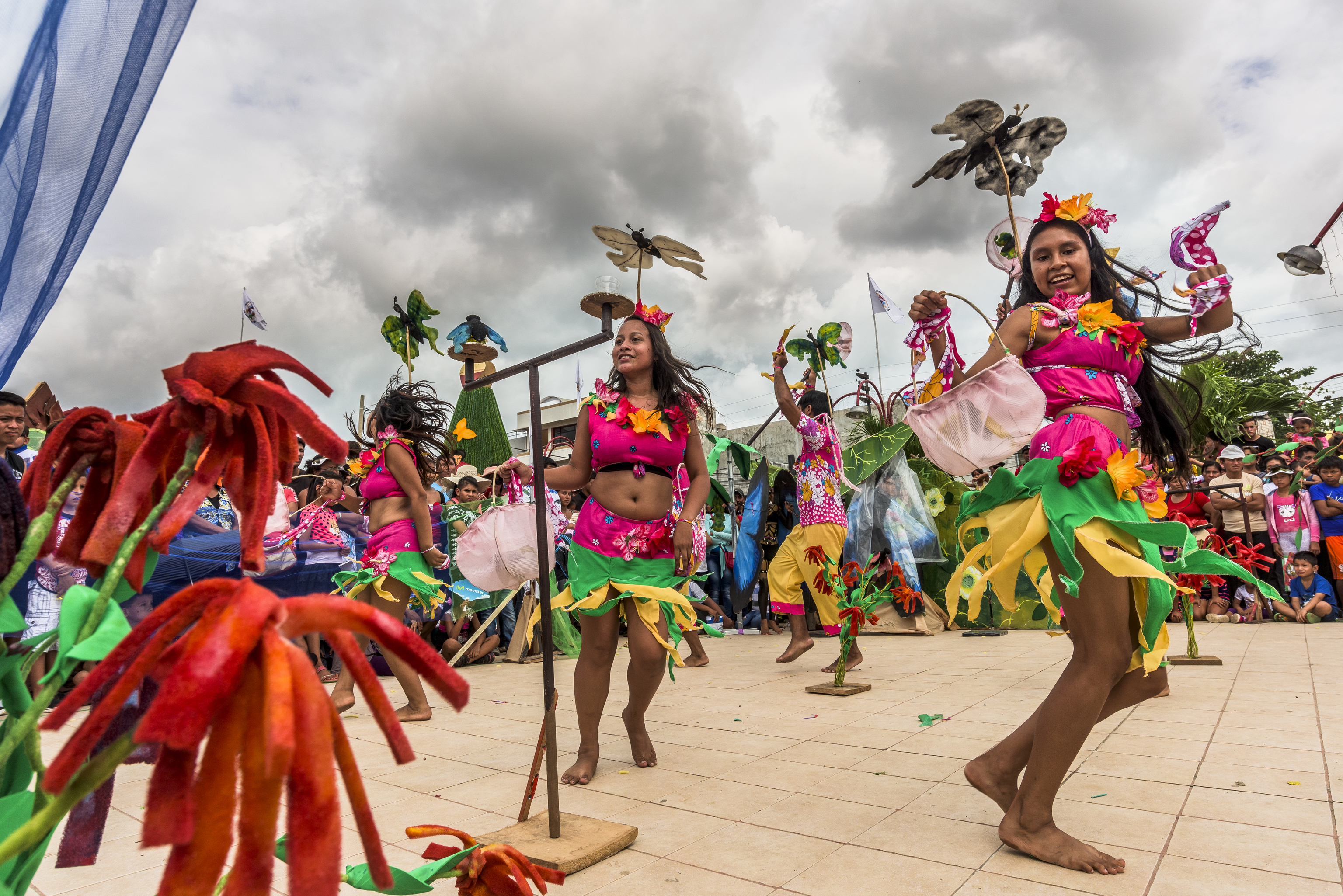 Danzas tradicionales 
y artesanías
de las comunidades que viven junto al río.