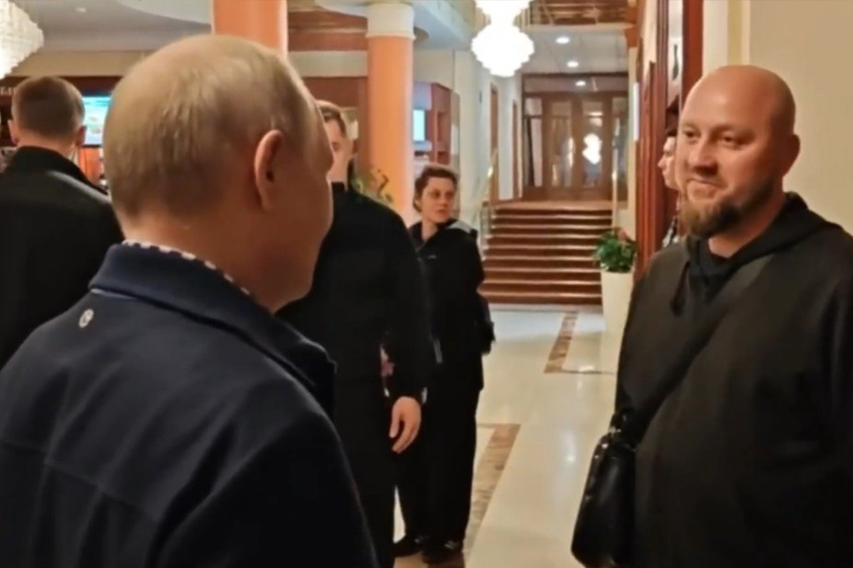 Un supuesto ciudadano común con el que Putin habló del clima es en realidad un subordinado del Kremlin.
