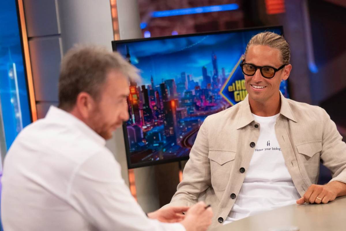Marcos Llorente y Pablo Motos durante su entrevista en EL Hormiguero.