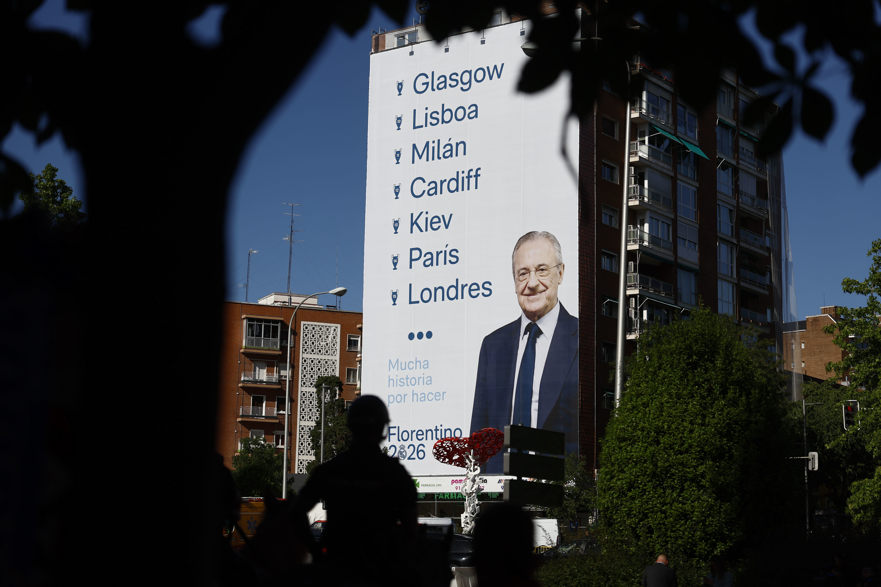 Un cartel de la campaña de Florentino Pérez a las elecciones del Real Madrid.
