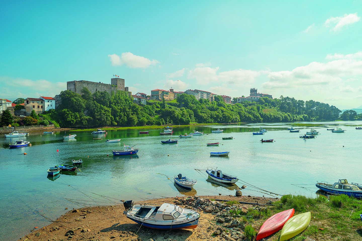 Cantabria se descubre paso a paso: cuatro caminos para vivir su alma ...
