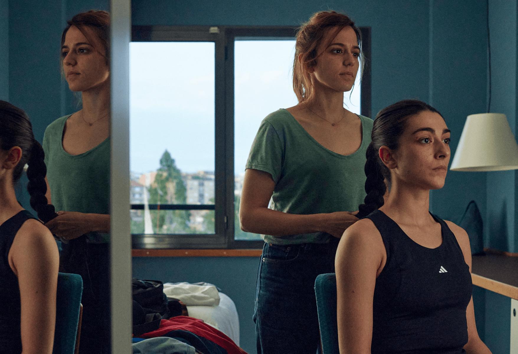 Marina Salas y Alba Sáez en Corredora.