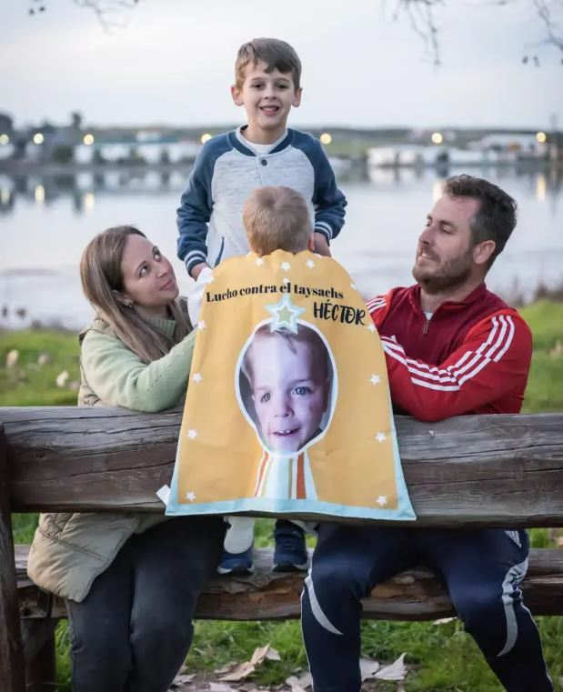 Tamara Blanco, Juan José Rincón y su hijo Héctor.