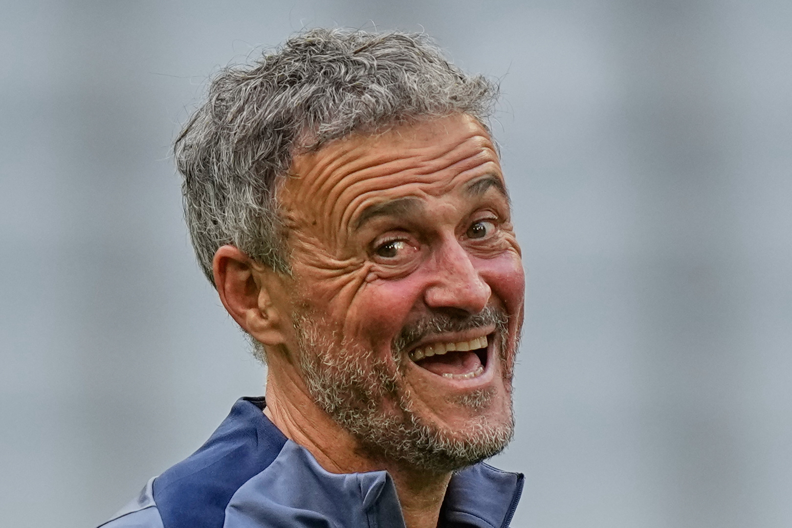 Luis Enrique, en un entrenamiento con el PSG.