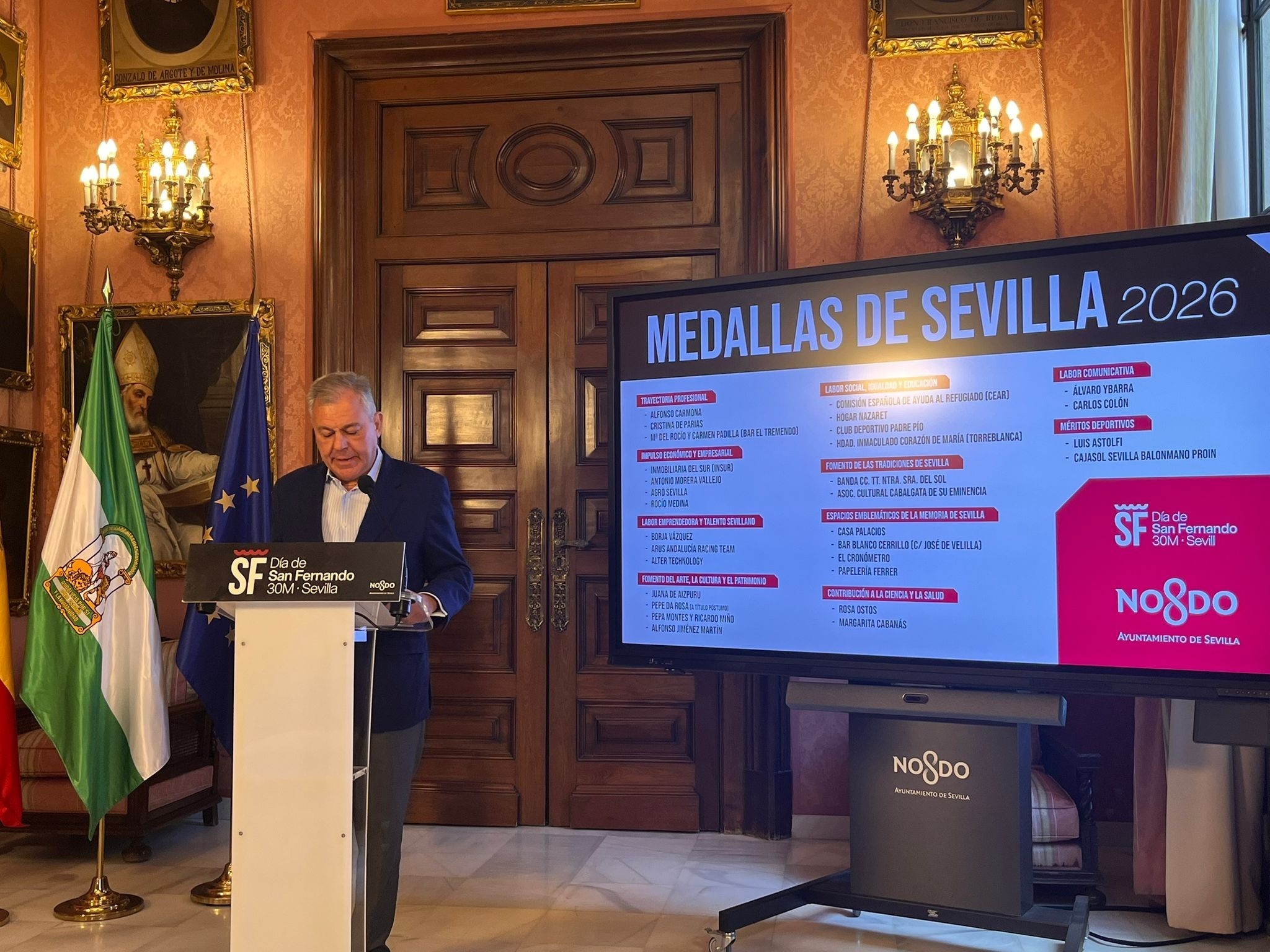 El alcalde de Sevilla, durante la presentación de las Medallas de la Ciudad 2026.