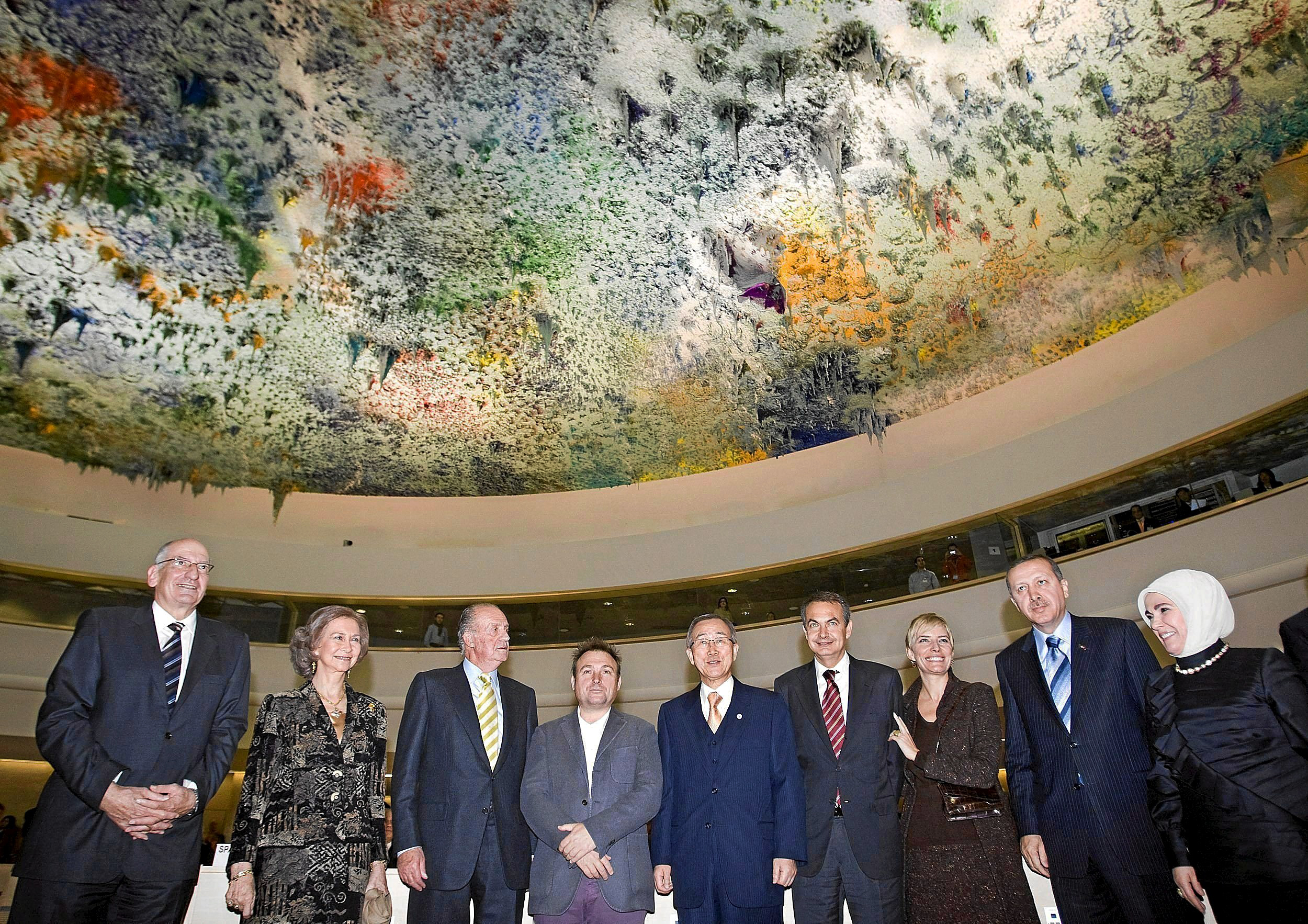 Los Reyes Juan Carlos y Sofía; Barceló; el entonces secretario general de la ONU, Ban Ki-moon; Zapatero, Sonsoles Espinosa y Erdogan el día de la inauguración.