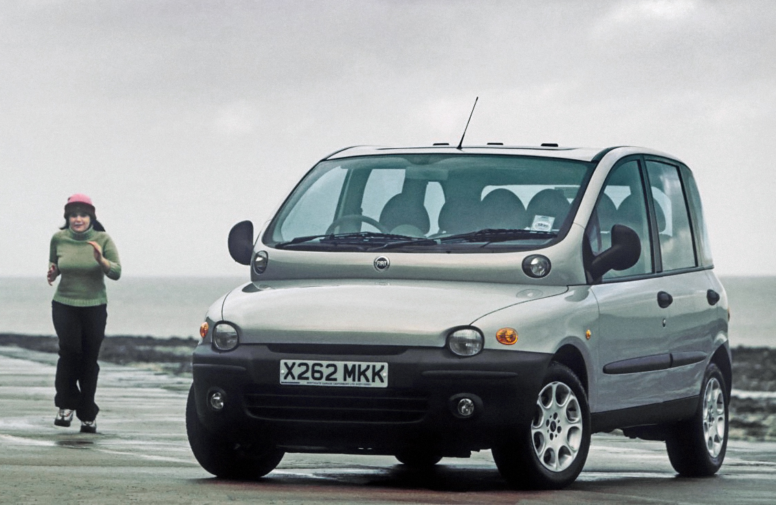 El Fiat Multipl� era un excelente autom�vil. Pero muchos dec�an que se parec�a a un coche f�nebre.