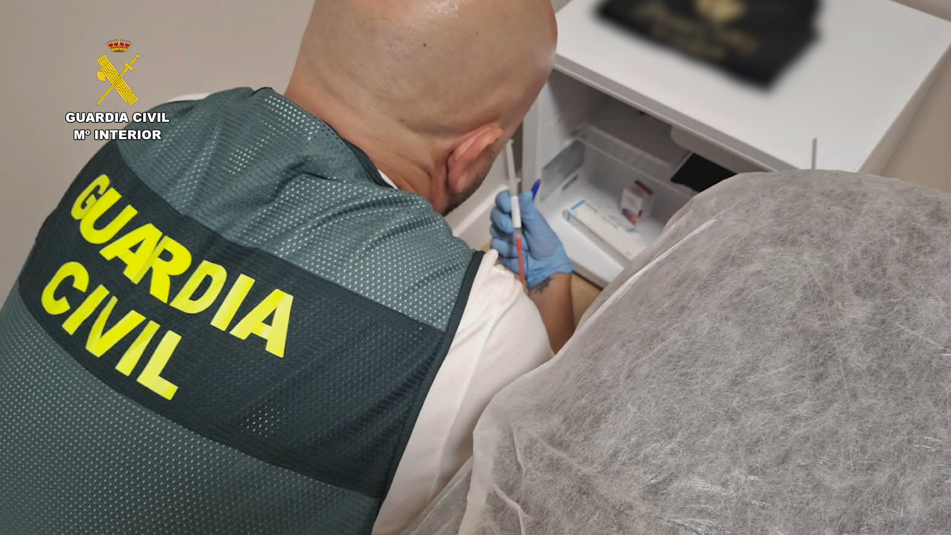 Incautación de los viales ilegales de bótox.
