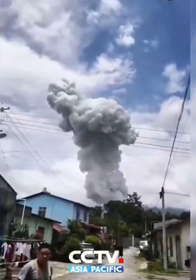 Fotograma de uno de los vídeos de la explosión.