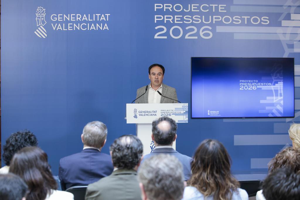 El presidente valenciano, Juanfran Pérez Llorca, durante la presentación de los presupuestos de la Generalitat de 2026.