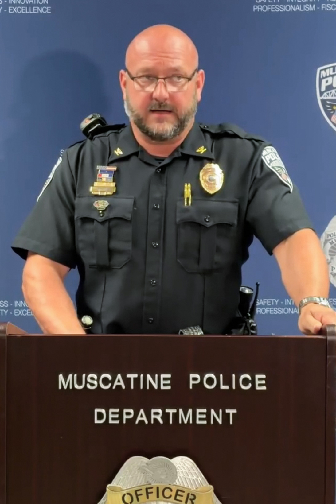 El jefe de la Policía de Muscatine, Anthony Kies, explica los detalles del ataque.