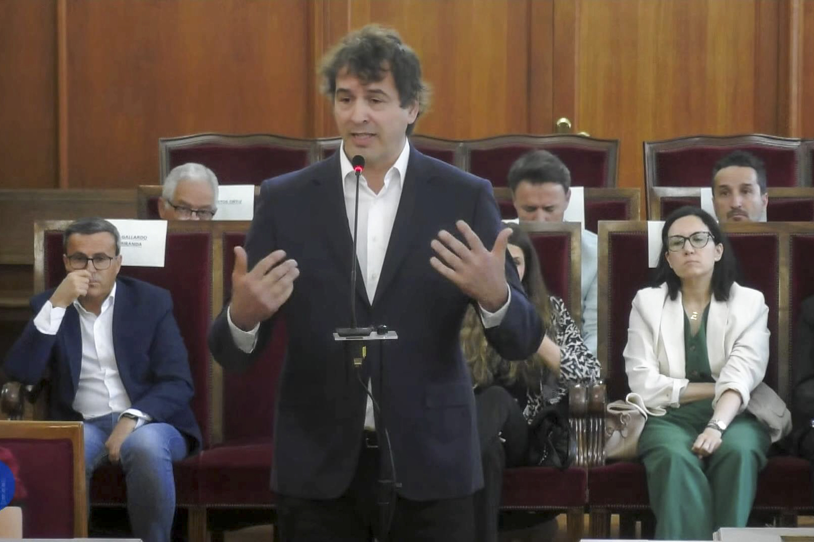Las acusaciones elevan a seis años la petición de pena a David Sánchez | España
