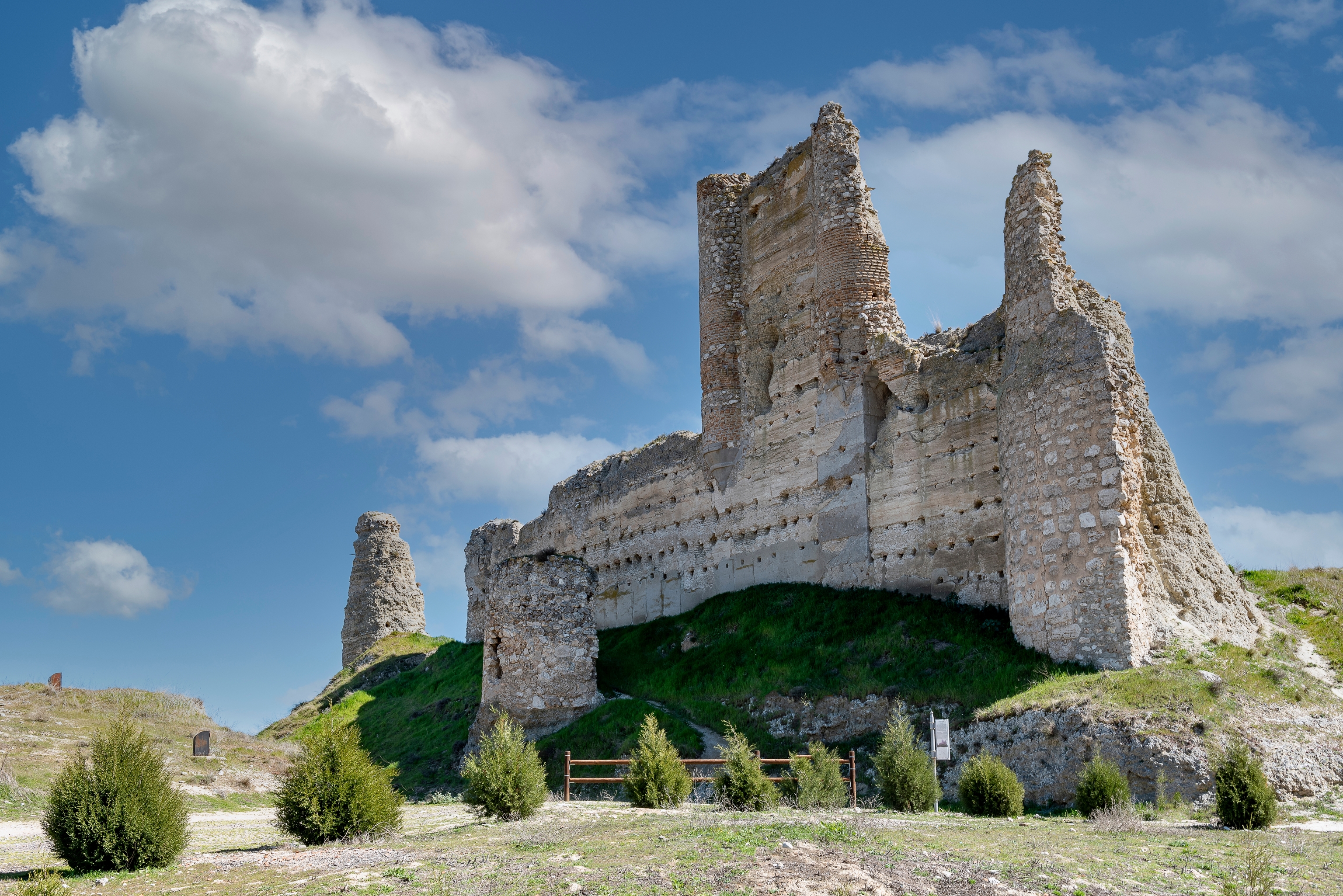 Castillo de Fuentidueña del Tajo.