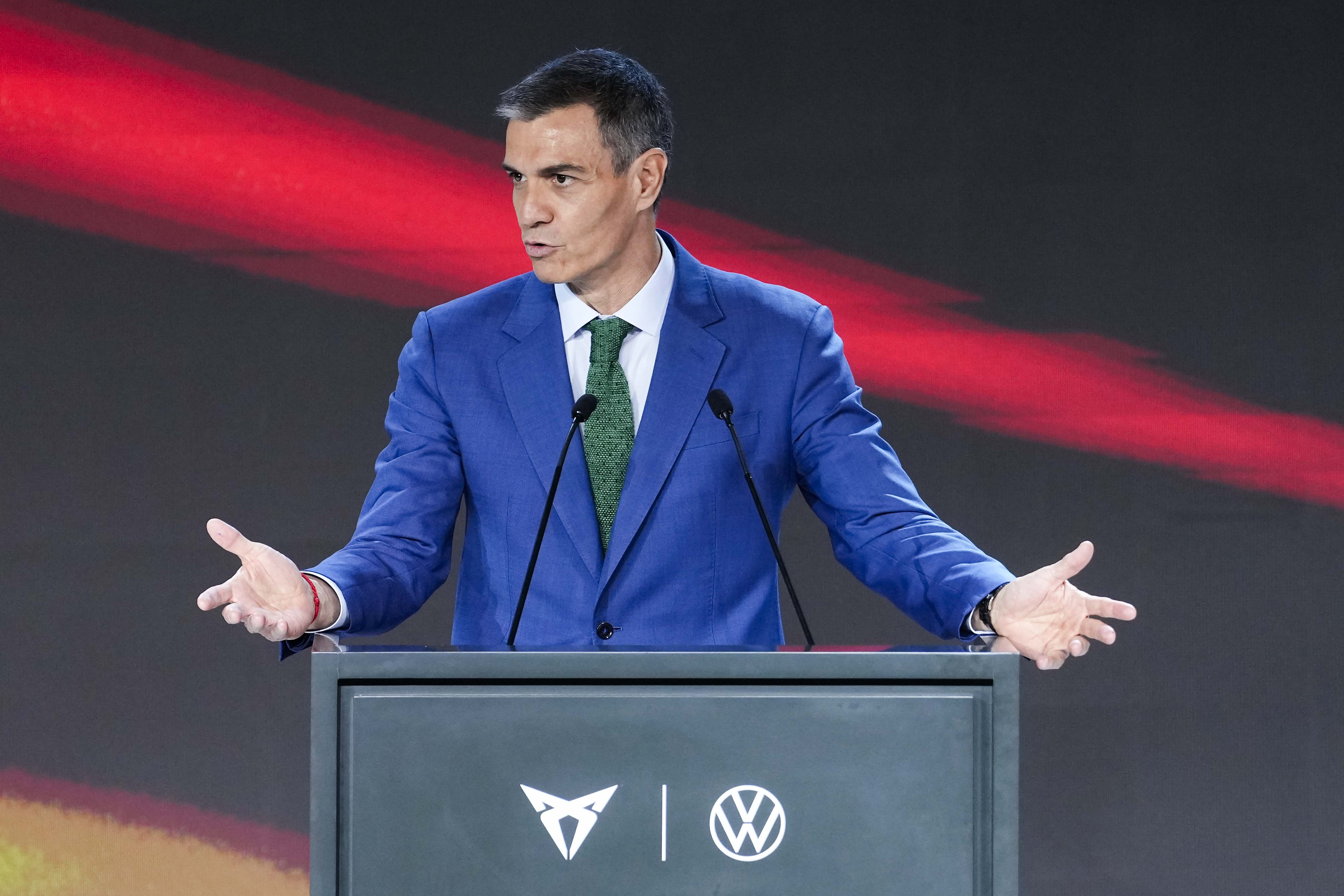 Pedro Sánchez, el miércoles, en la planta de Seat en Martorell (Barcelona).