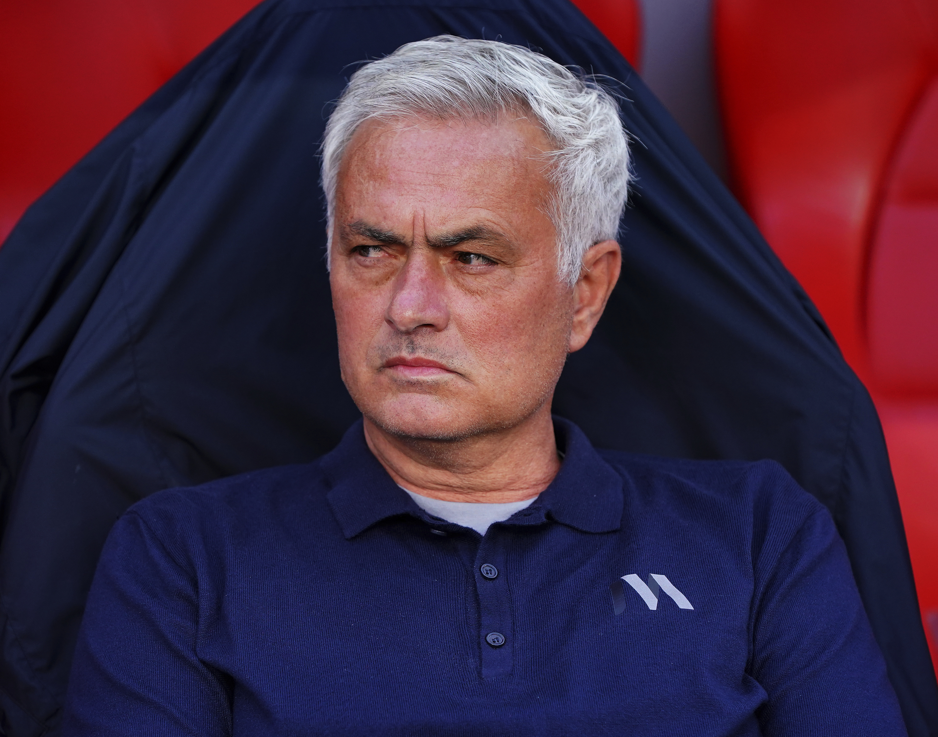 Mourinho, en el banquillo del Benfica.