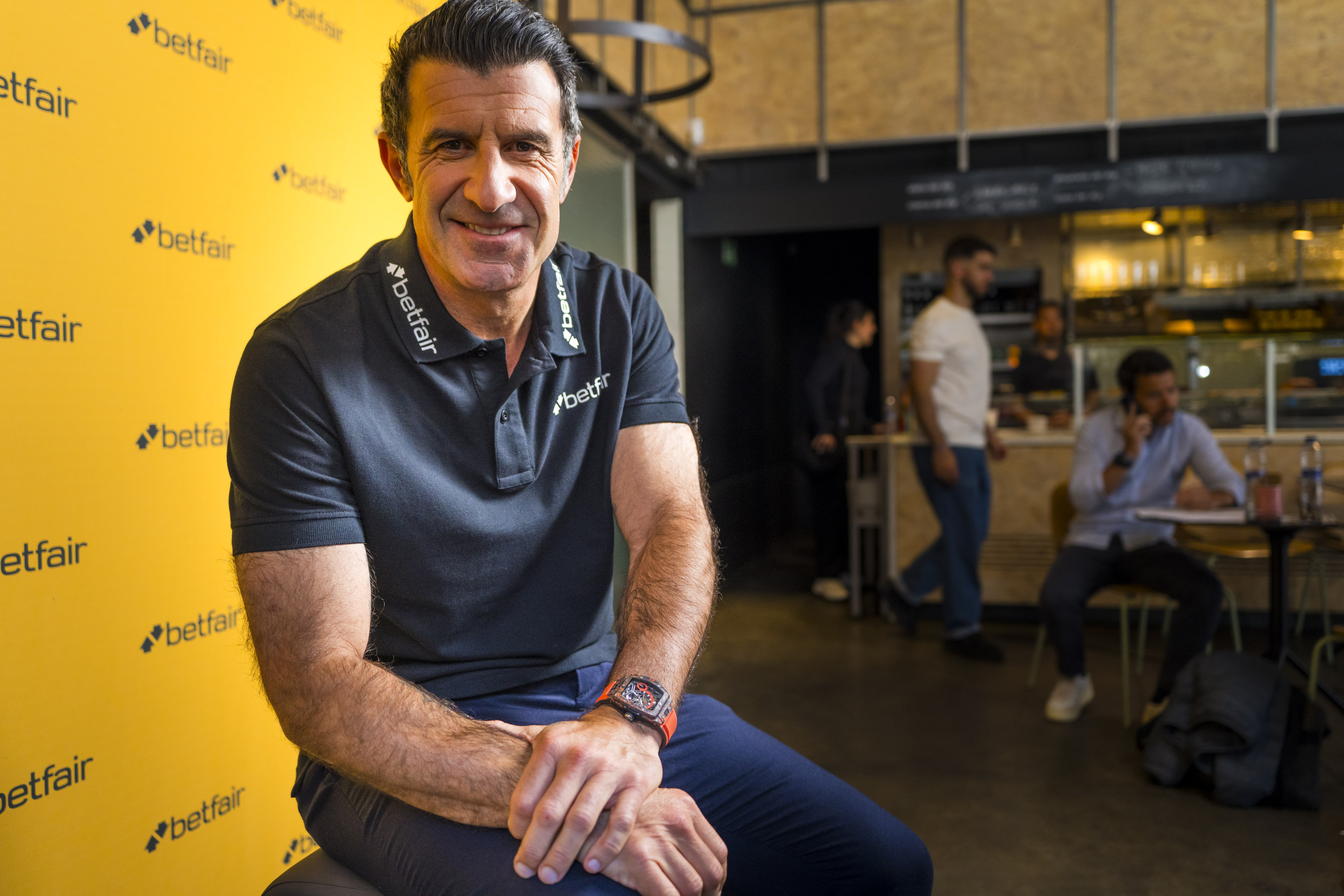 Luis Figo, antes de la entrevista.
