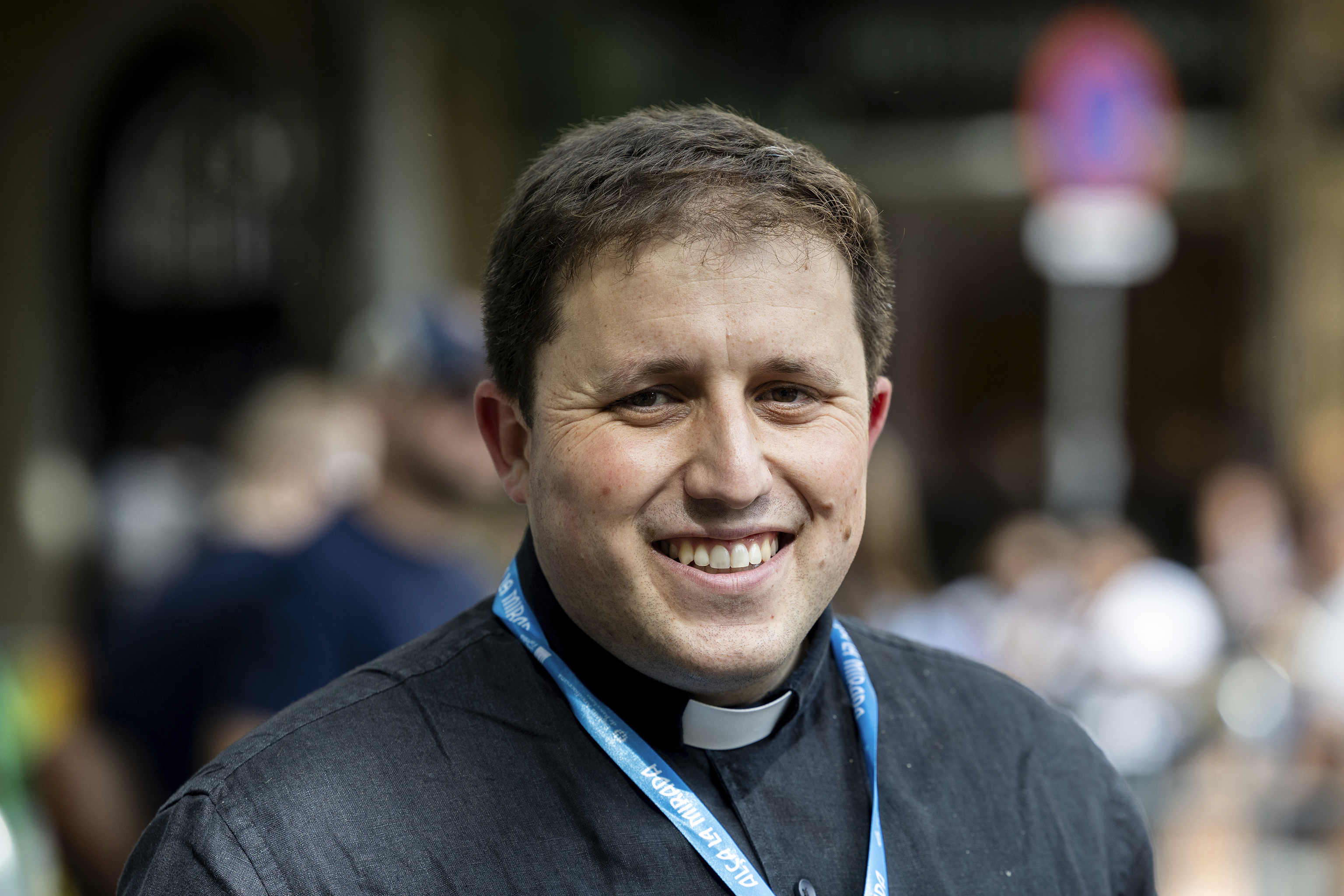 Luis, sacerdote de Sevilla.