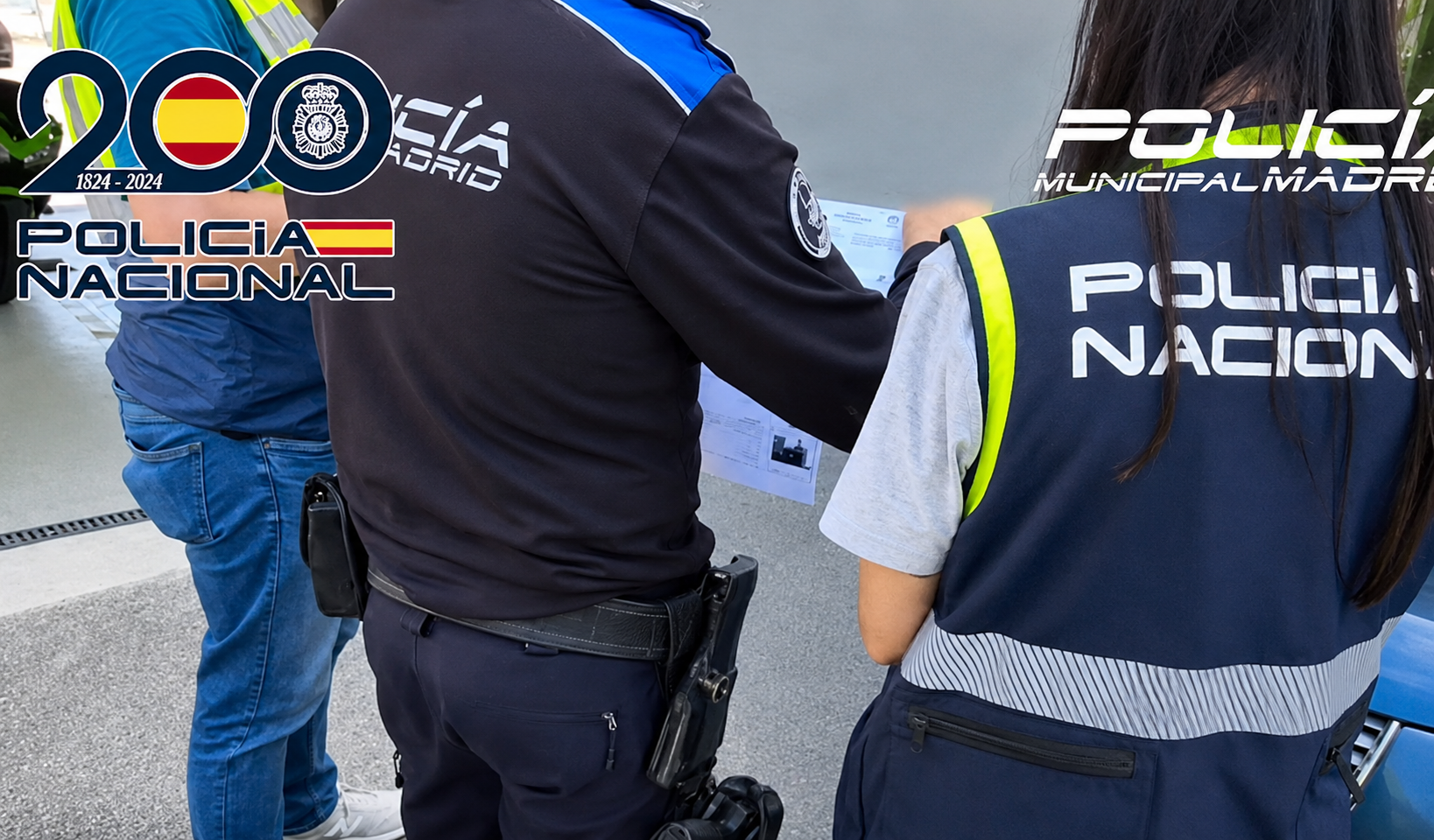 Un momento de la intervención policial.
