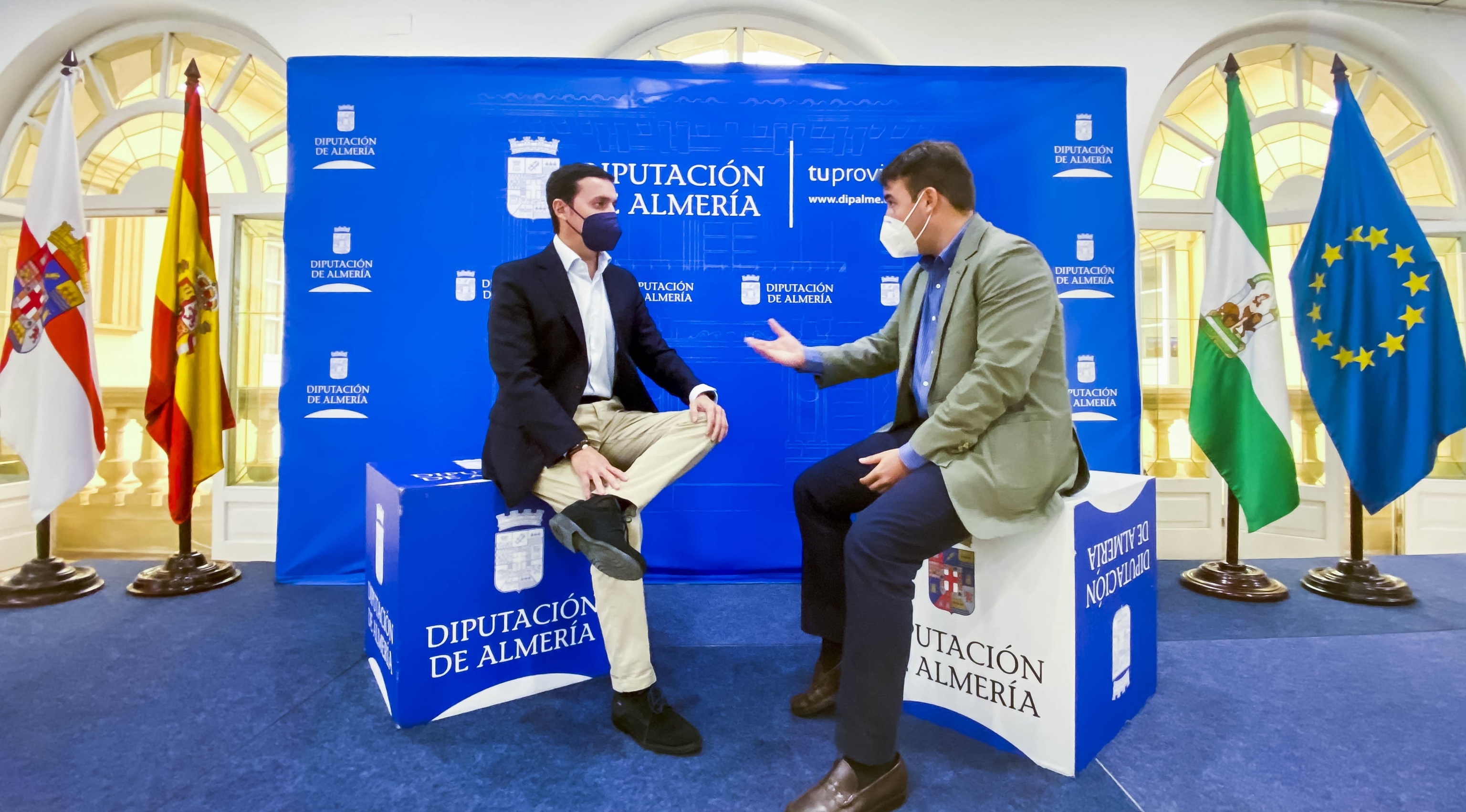 Javier Aureliano García y Fernando Giménez, en un acto de la Diputación durante la pandemia.