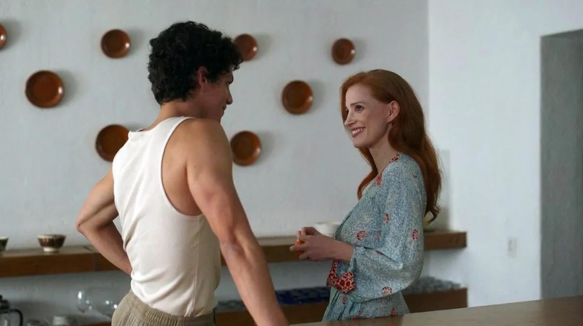 Isaac Hernández y Jessica Chastain en Dreams.