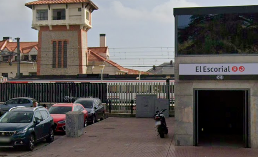 Estación de Cercanías en El Escorial.