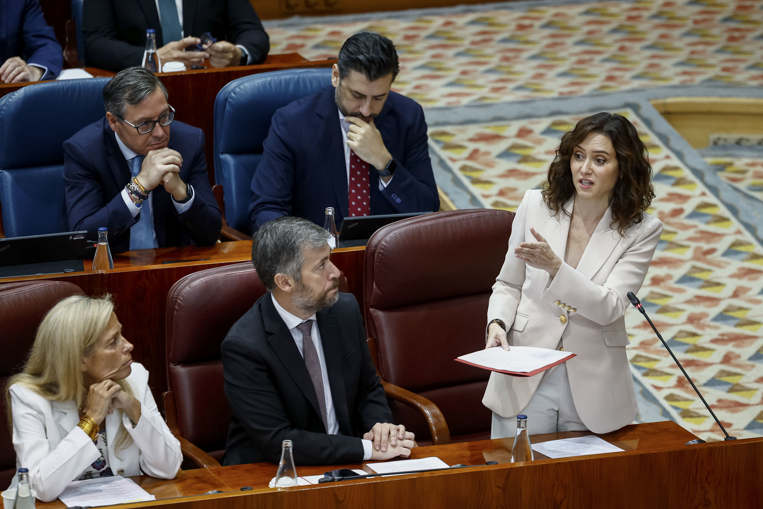 Ayuso, este jueves en el pleno de la Asamblea.