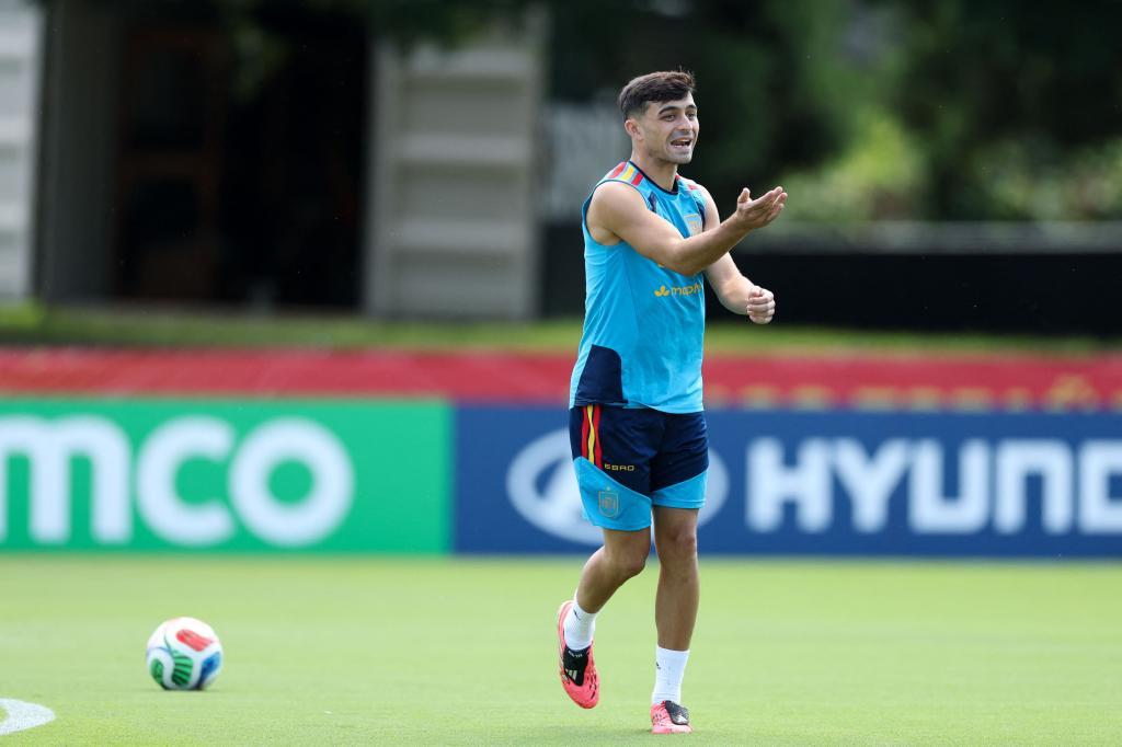 Pedri, durante un entrenamiento en Chattanooga.