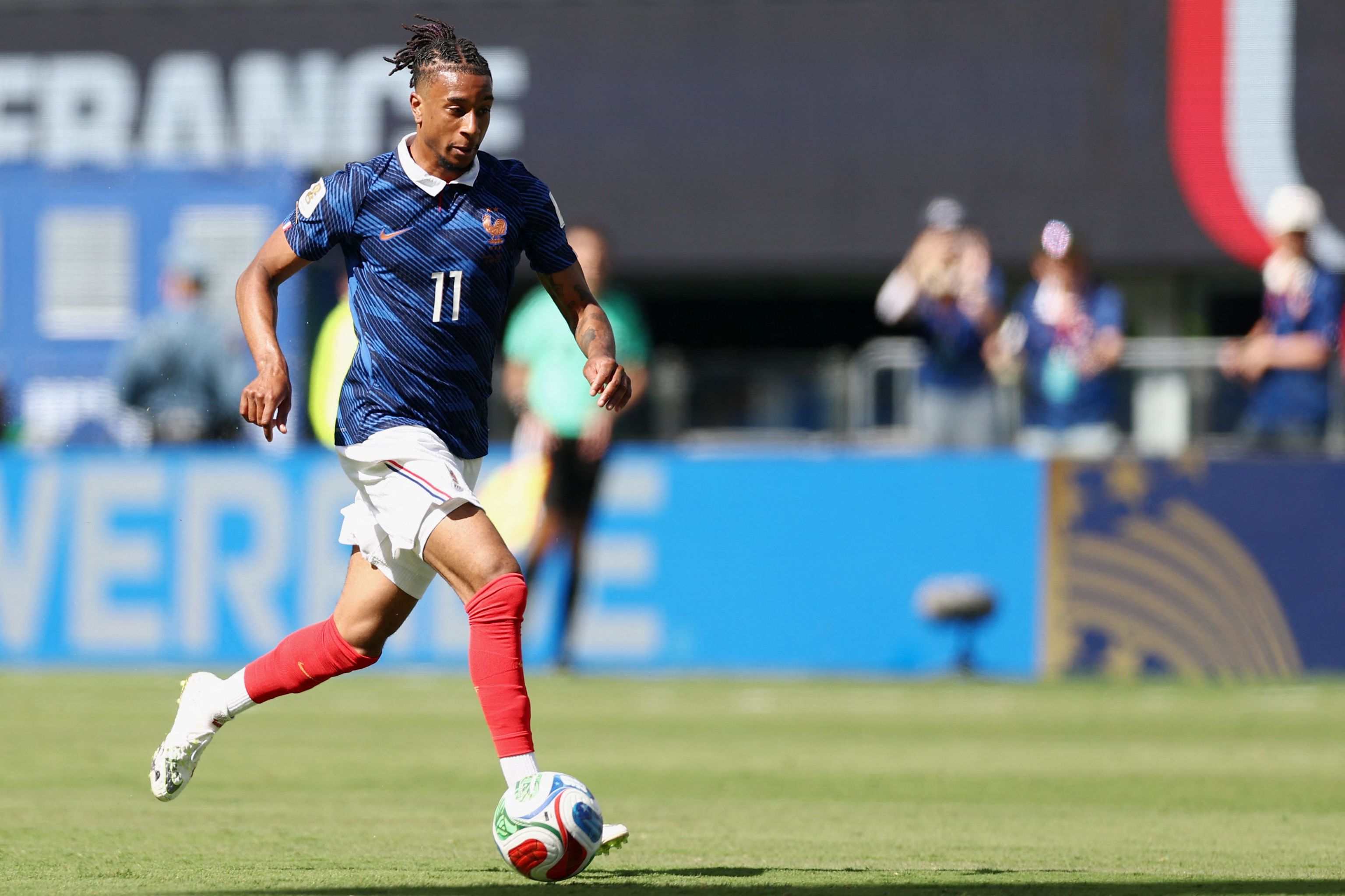 Michael Olise durante la primera jornada del Mundial.
