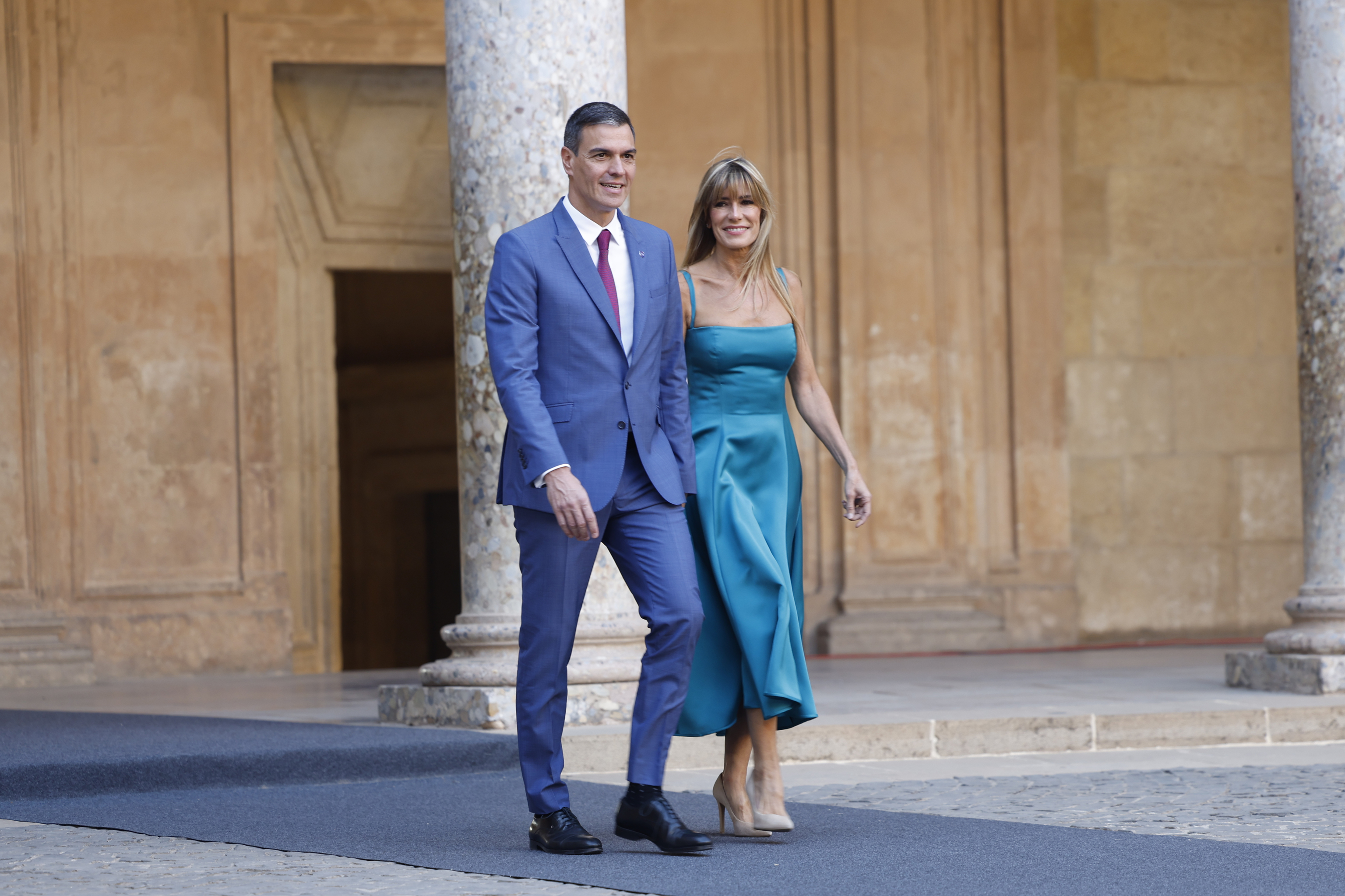 Pedro Sánchez, junto a su esposa Begoña Gómez.
