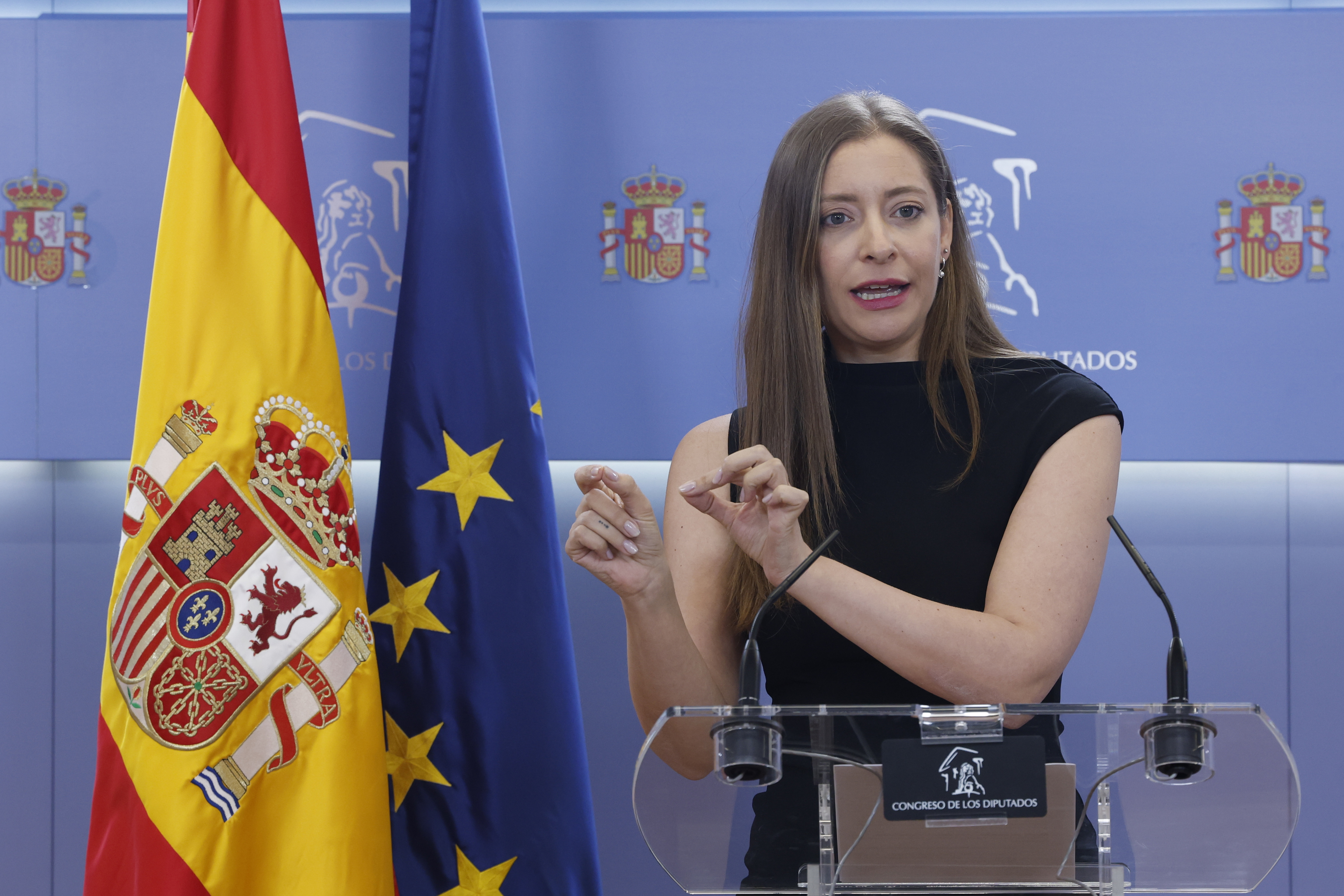 La portavoz parlamentaria del PP, Ester Muñoz da una rueda de prensa en el marco de la reunión de la Junta de Portavoces del Congreso, este martes