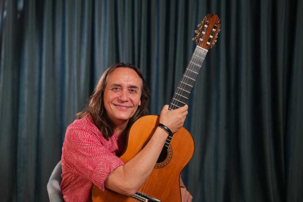 Vicente Amigo.