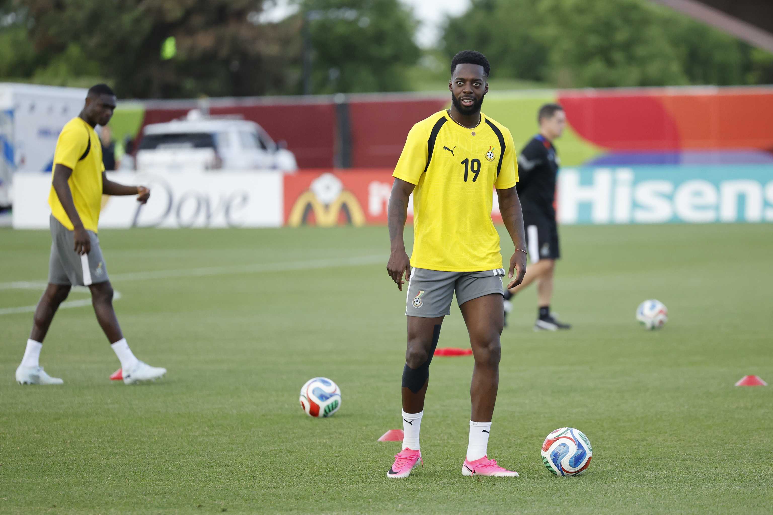 Inglaterra - Ghana, en directo: Iñaki Williams, titular