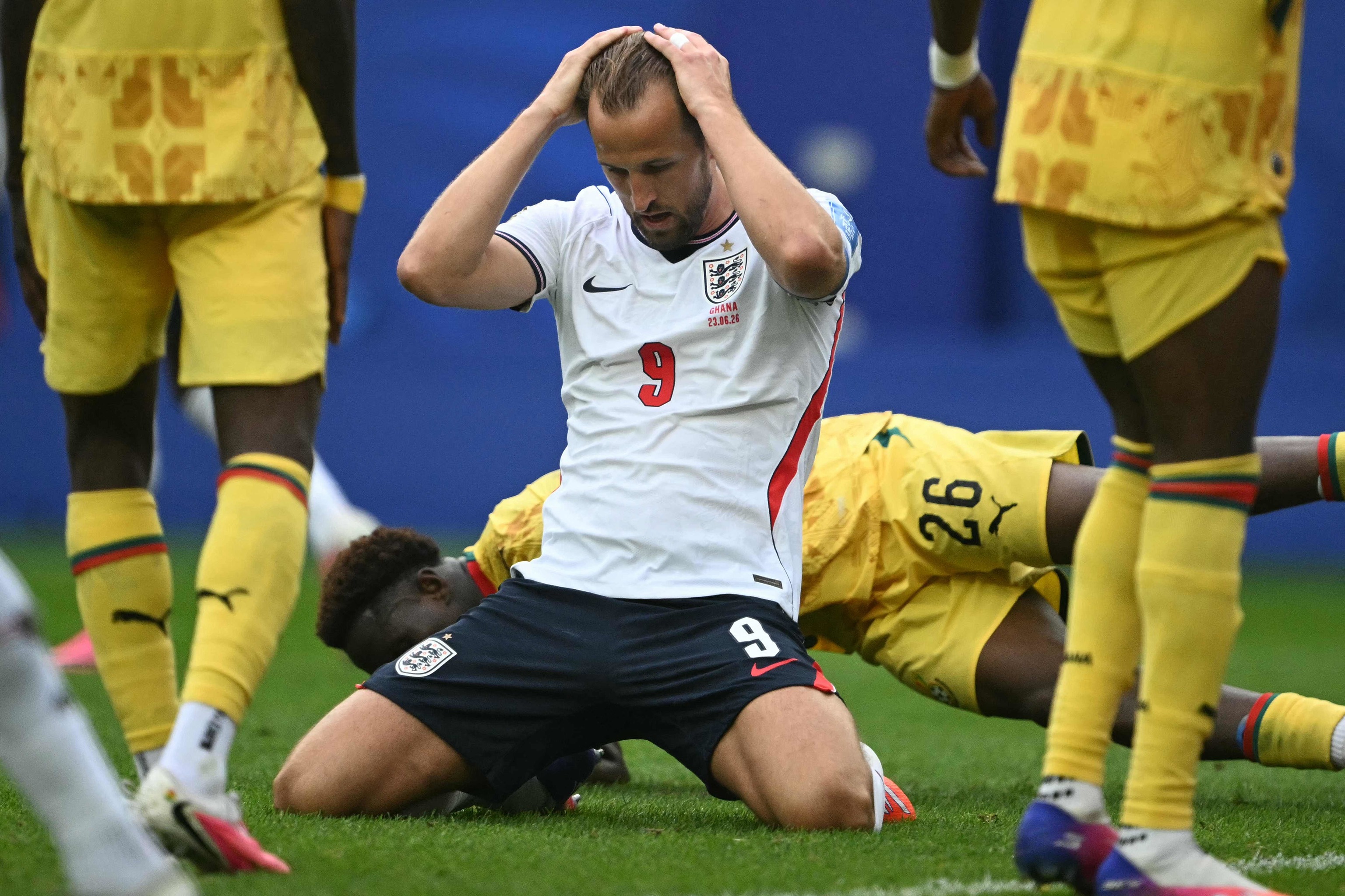 Kane se lamenta durante el partido ante Ghana.