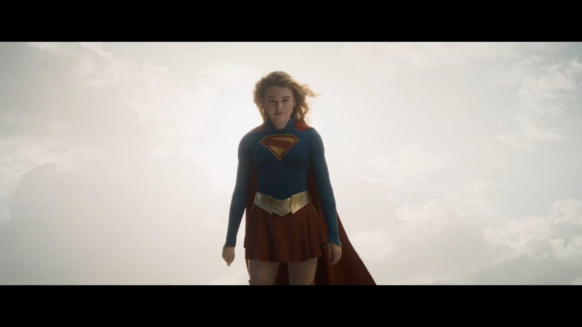 Milly Alcock en un momento de Supergirl.