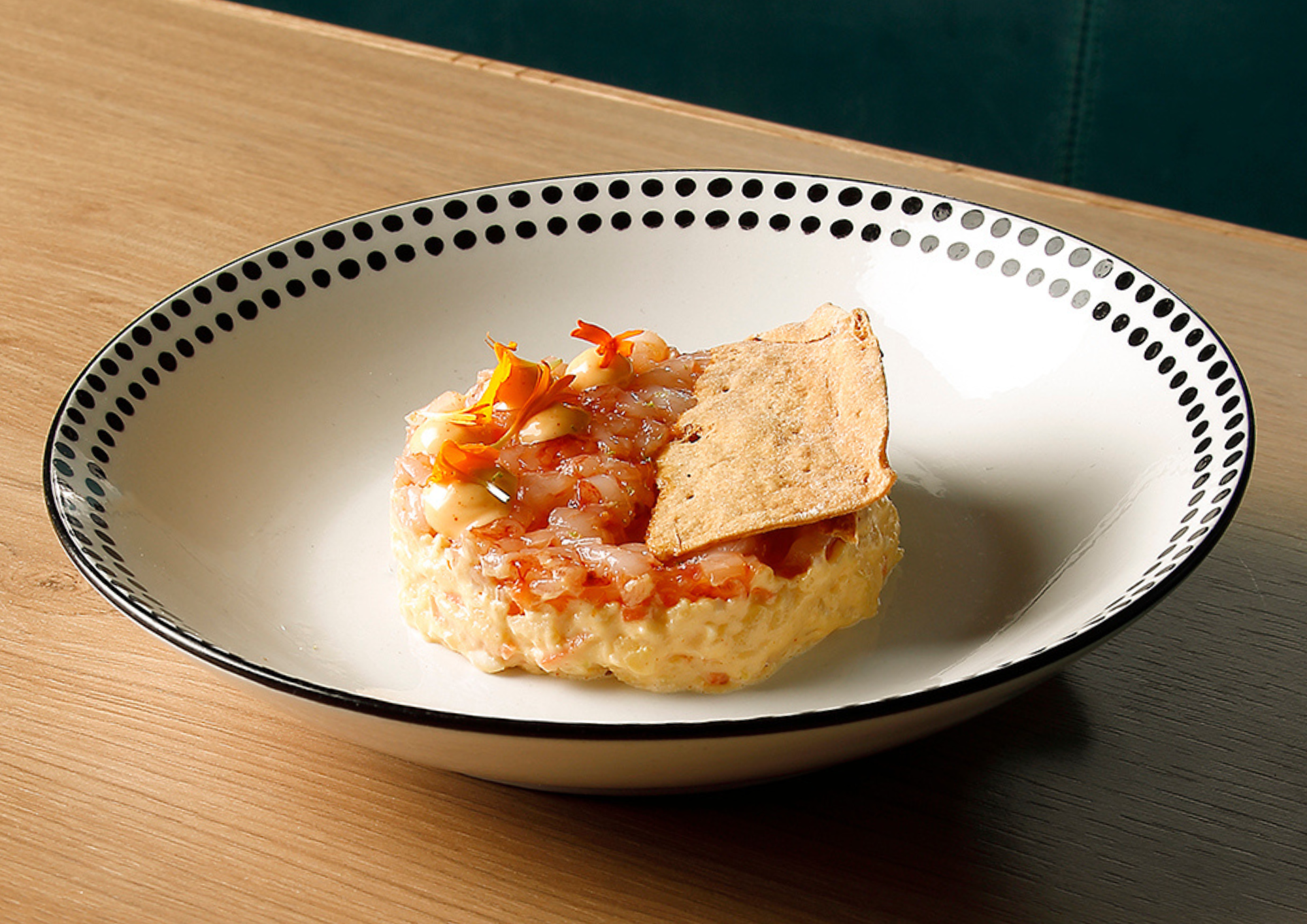 Ensaladilla de gambas.