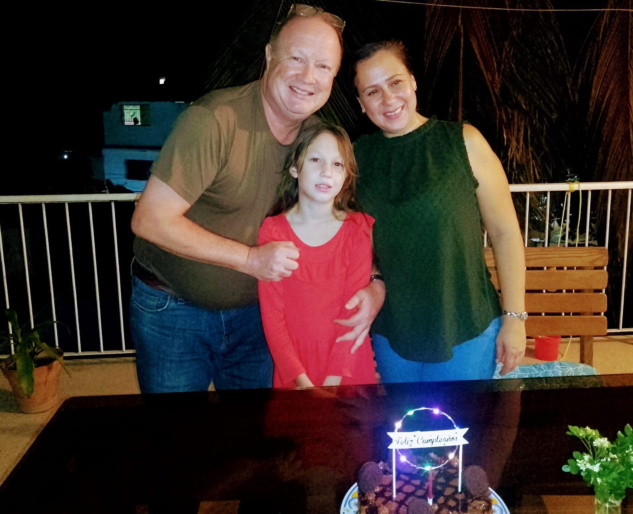 Tadeo Jamroz, su esposa Nataly Morantes y su hija Anastasia Jamroz, desaparecidos en Caraballeda (La Guaira).