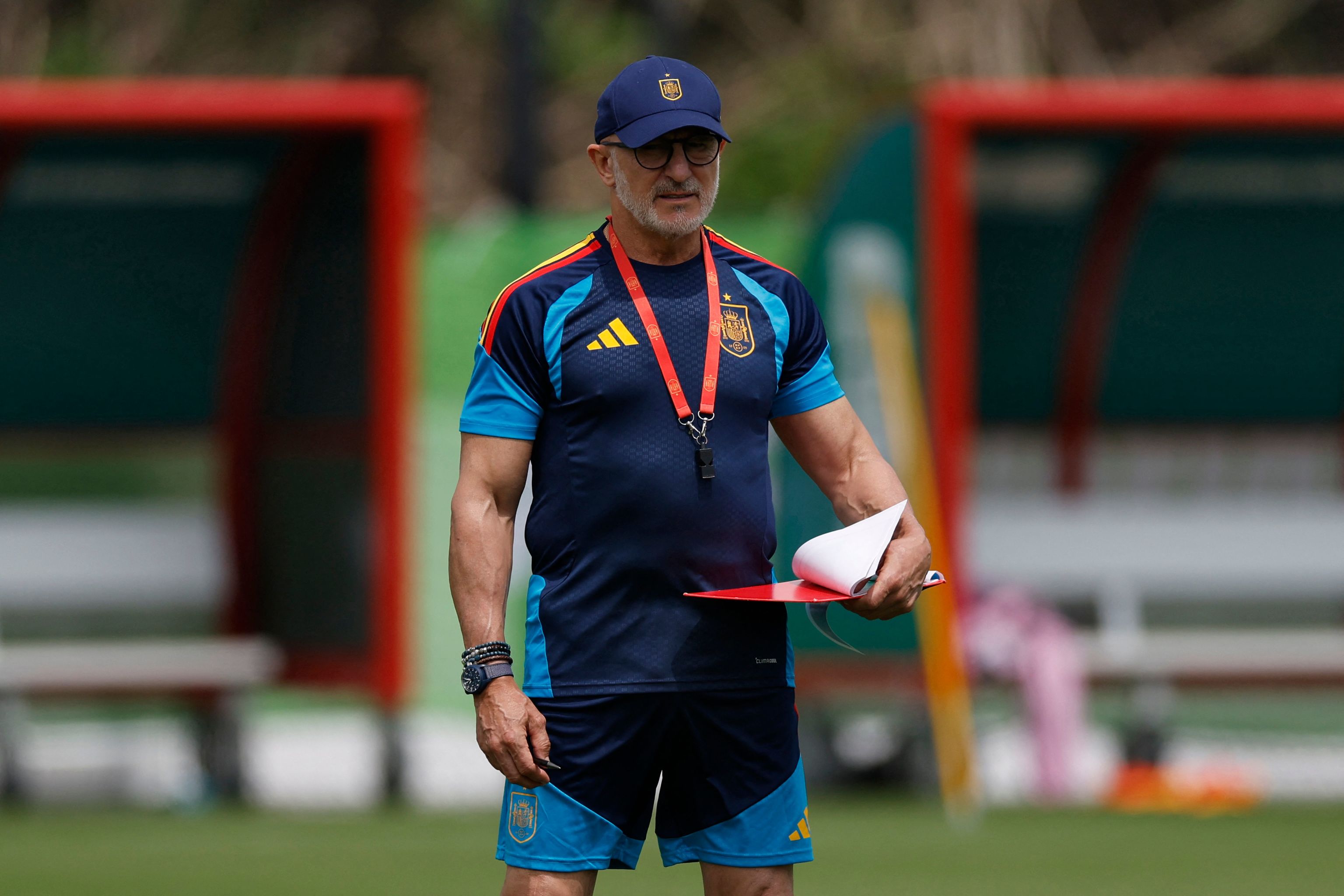 Luis de la Fuente, durante el entrenamiento de este jueves en Guadalajara.