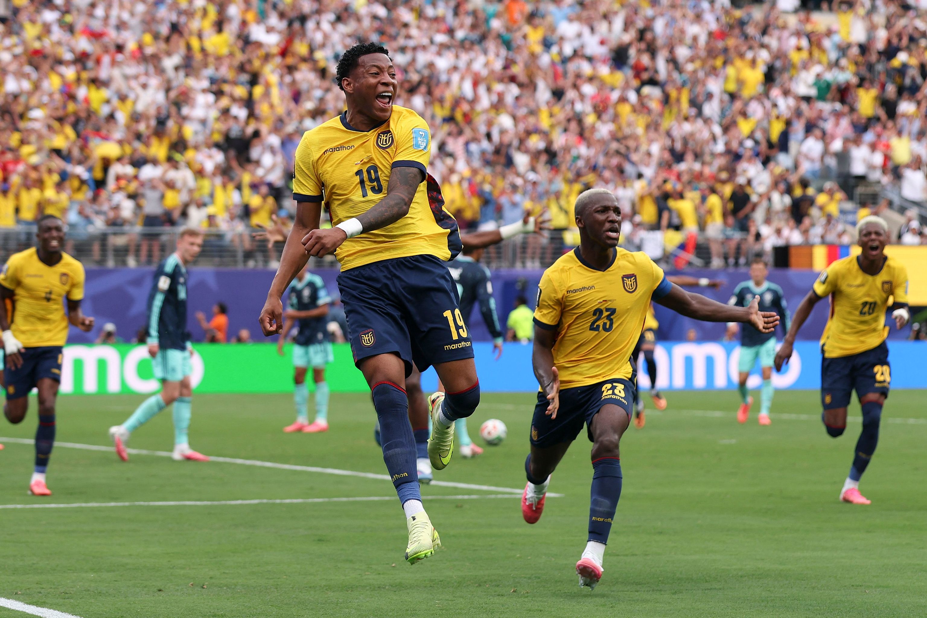 Gonzalo Plata tras conseguir el tanto de la victoria de Ecuador.