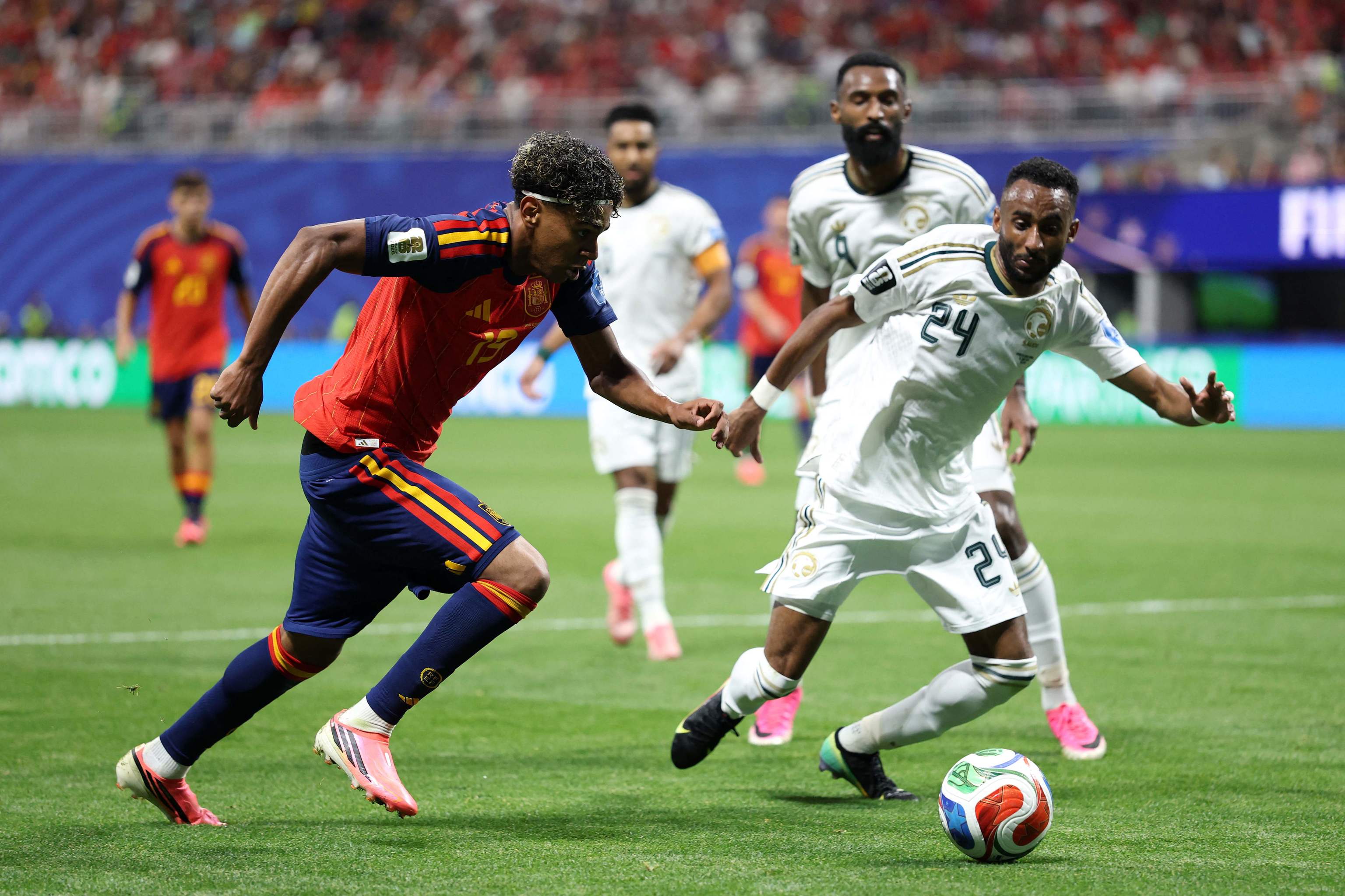 El delantero Lamine Yamal, durante el partido contra Arabia Saudita en el Mundial.
