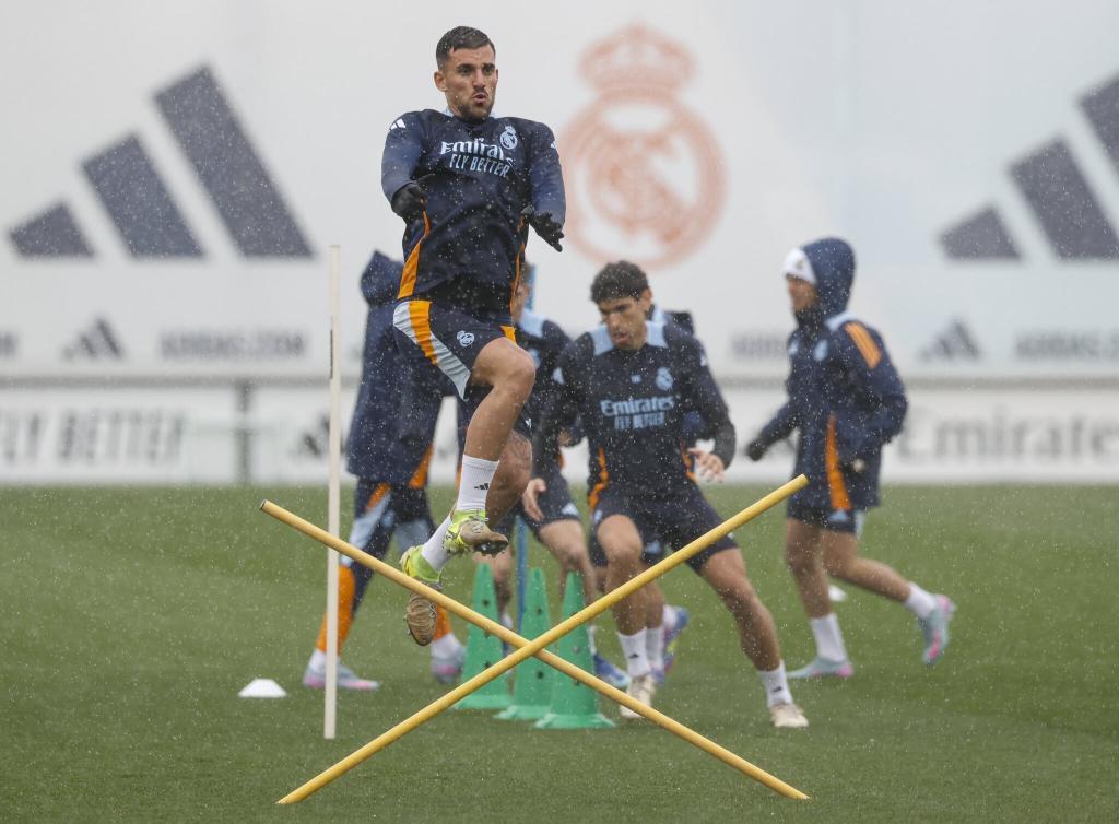 Dani Ceballos en un entrenamiento durante su etapa como jugador del Real Madrid.