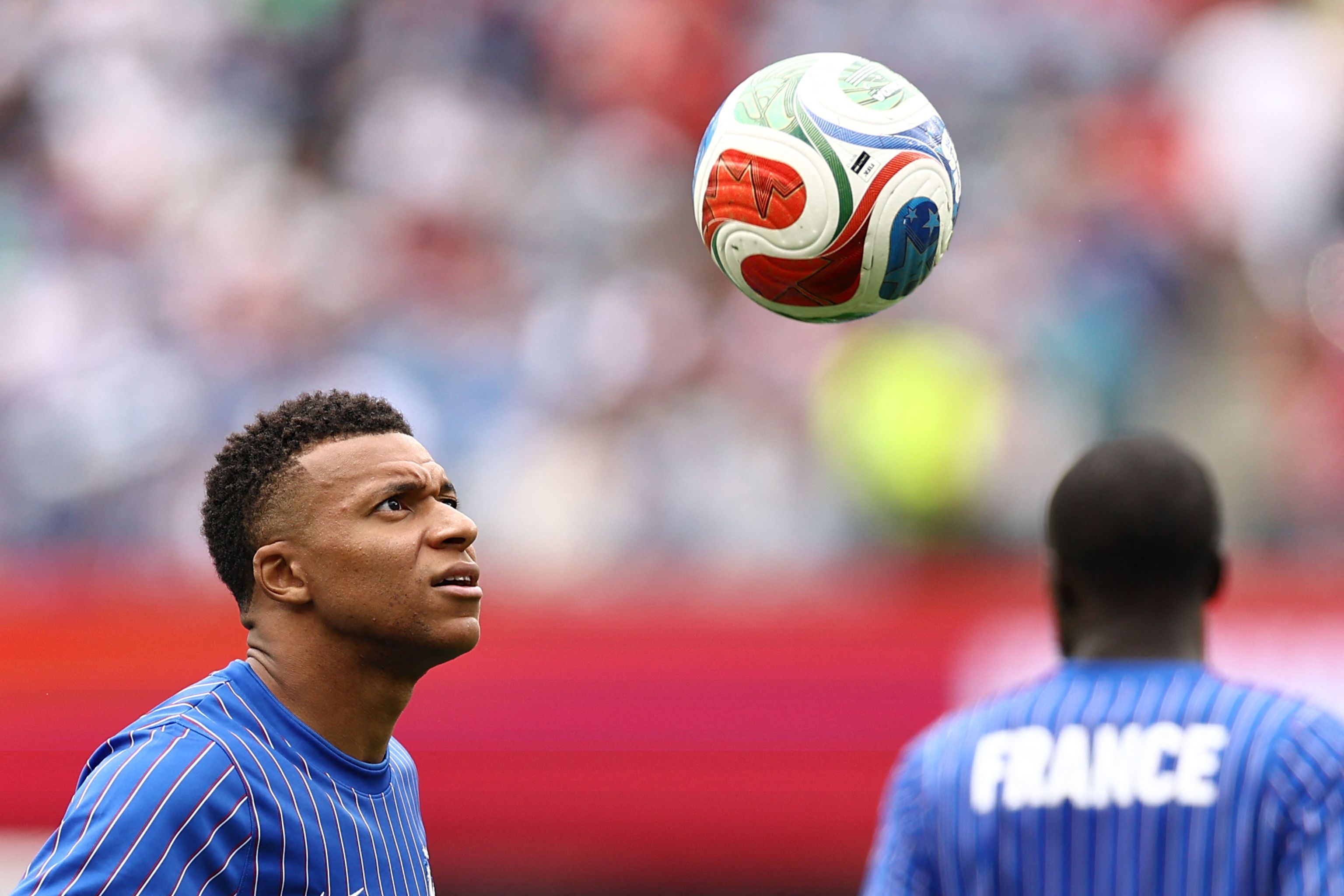 Mbappe, poco antes del partido ante Noruega.