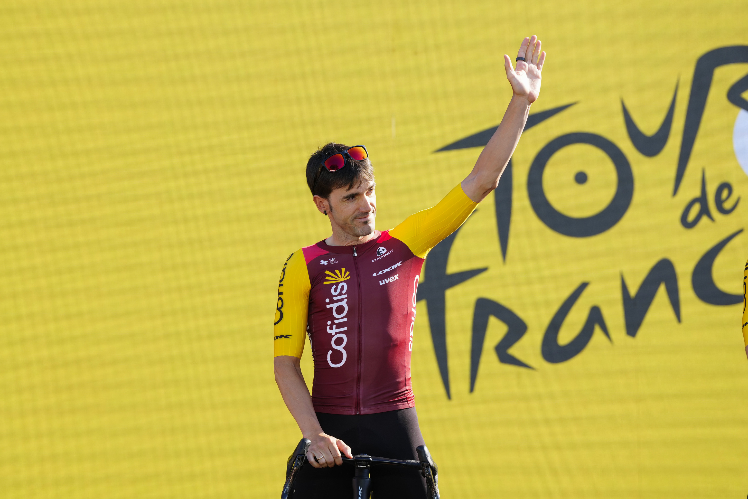 Ion Izagirre, del Cofidis, durante la presentación del Tour en Barcelona.