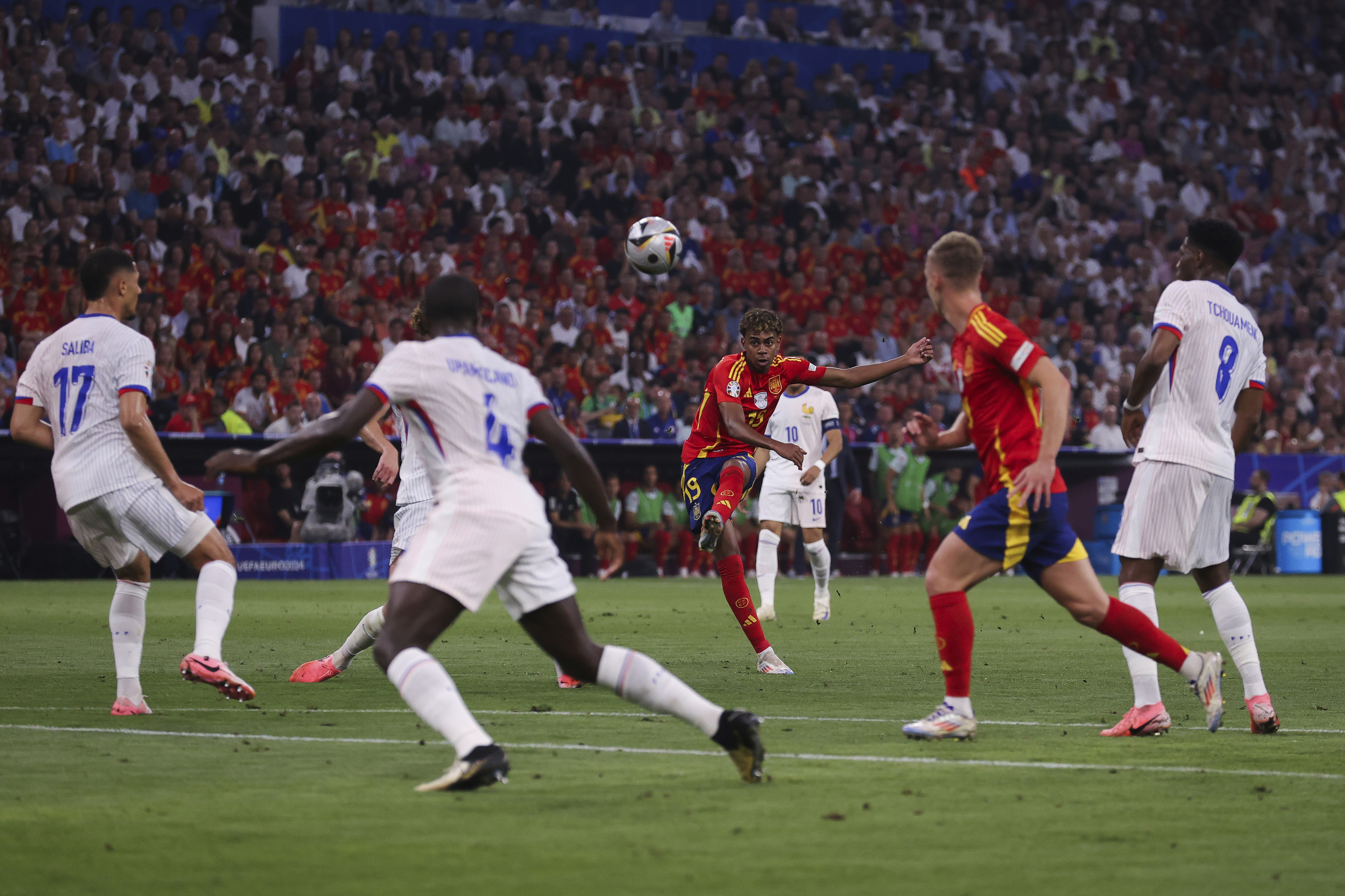 El remate de Lamine que decidió la semifinal de la Eurocopa de 2024.