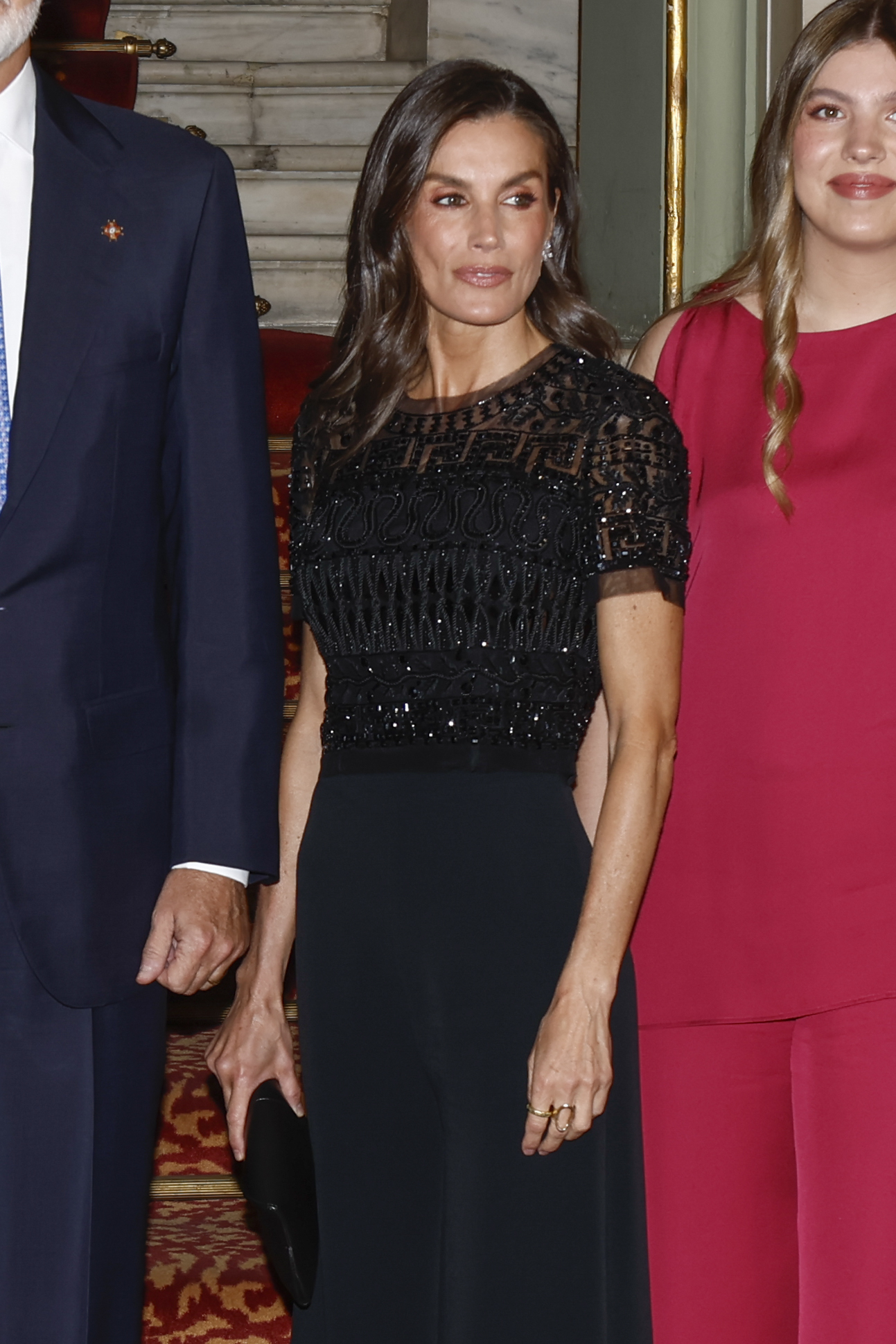 Kraliçe Letizia ve Asturias Prensesi, Girona Prensesi Ödülleri'ne ödünç alınan kıyafetlerle katılıyor ve Infanta Sofa, görünümüyle Barselona'ya selam veriyor