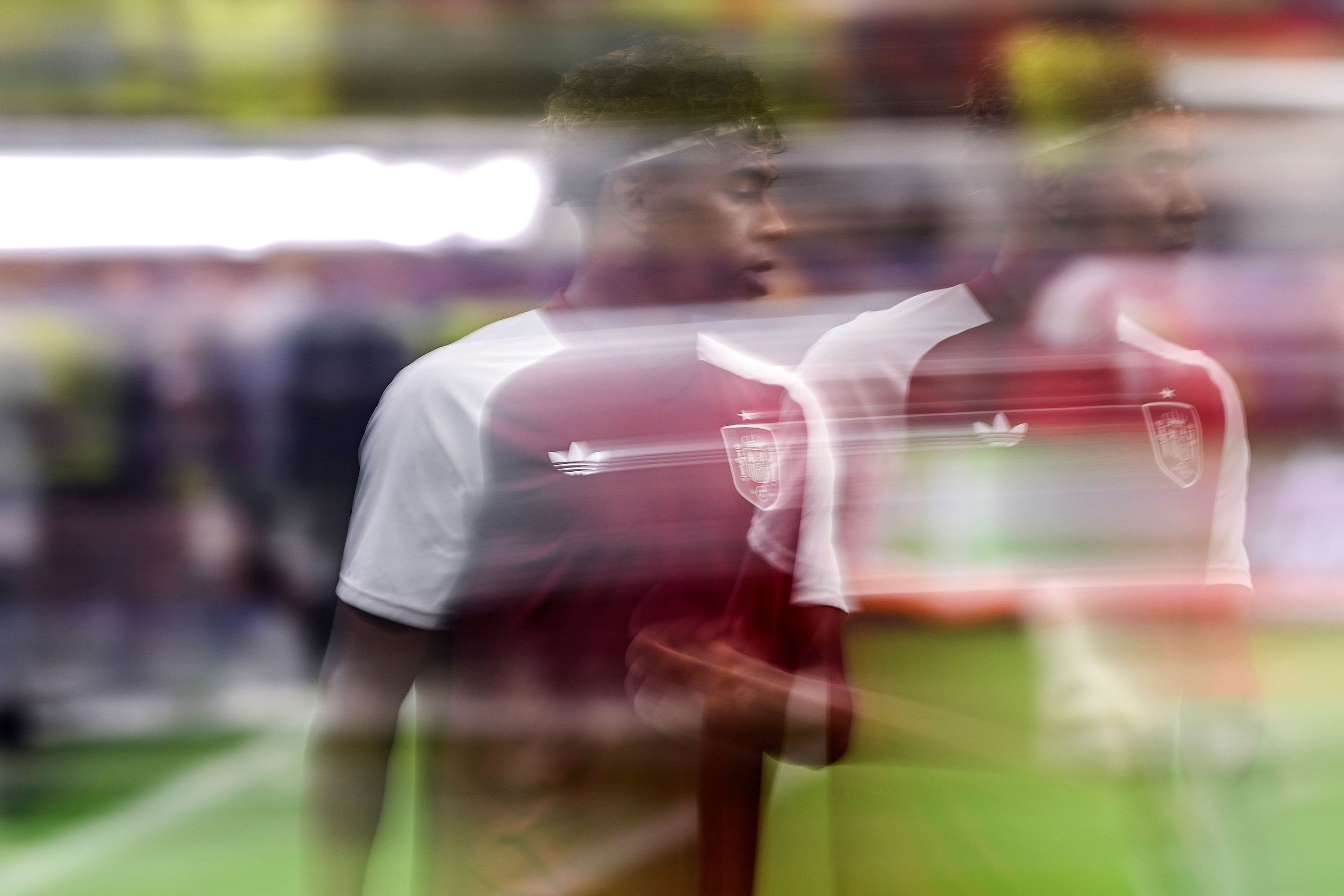 Lamine, en pleno calentamiento.