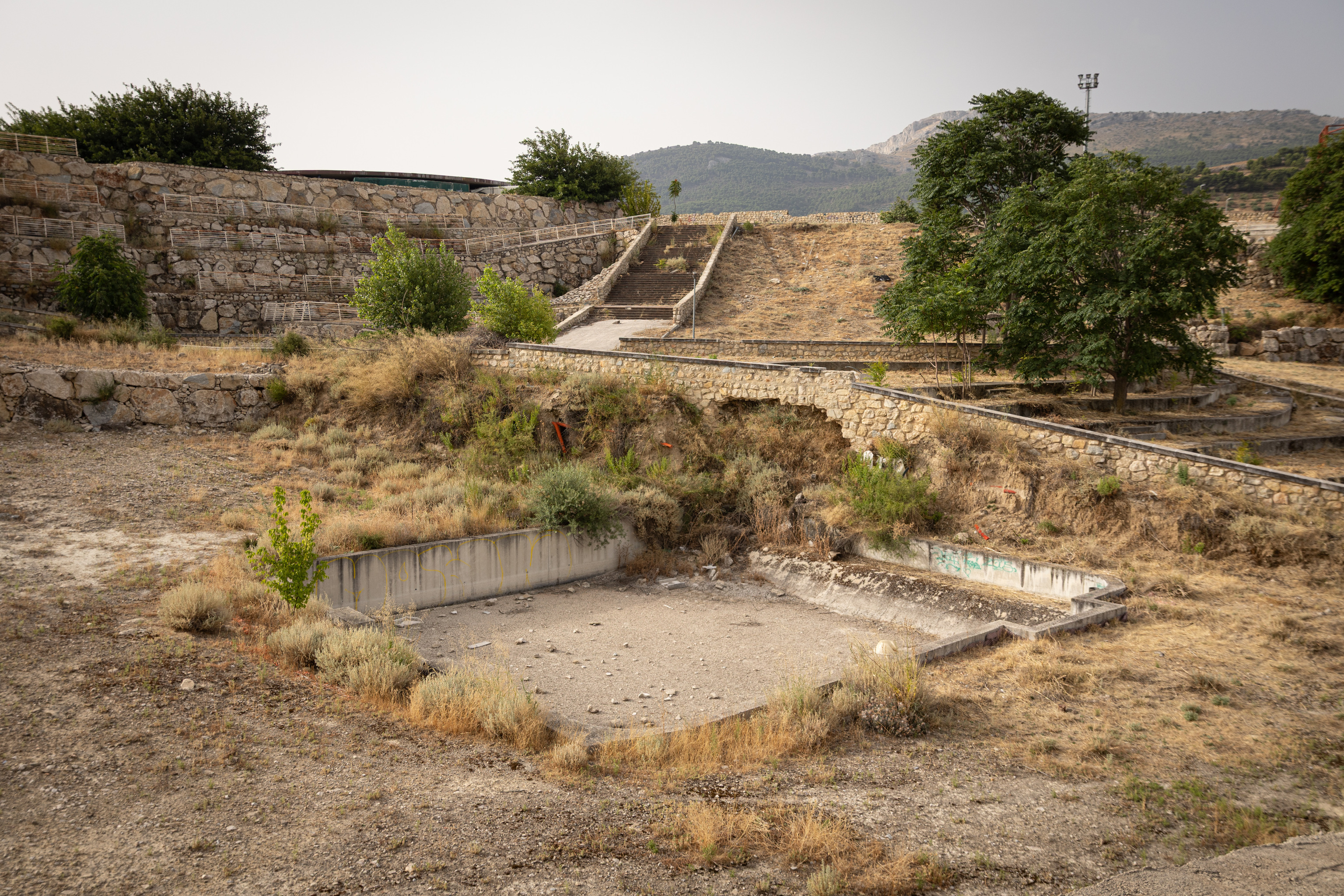 El abandonado "parque acu�tico" de Ja�n que ahora sue�a con convertirse en un 'Eco Active Resort'.