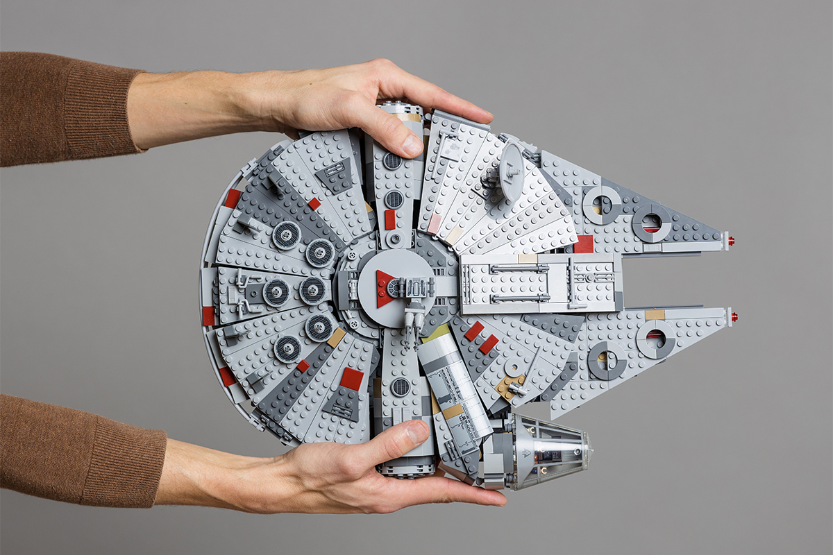 Maqueta Levo Millenium Falcon 921, uno de los objetos a subasta en Catawiki