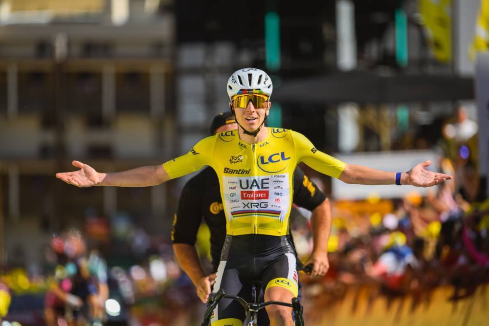 Pogacar, ganador en Alpe d'Huez.