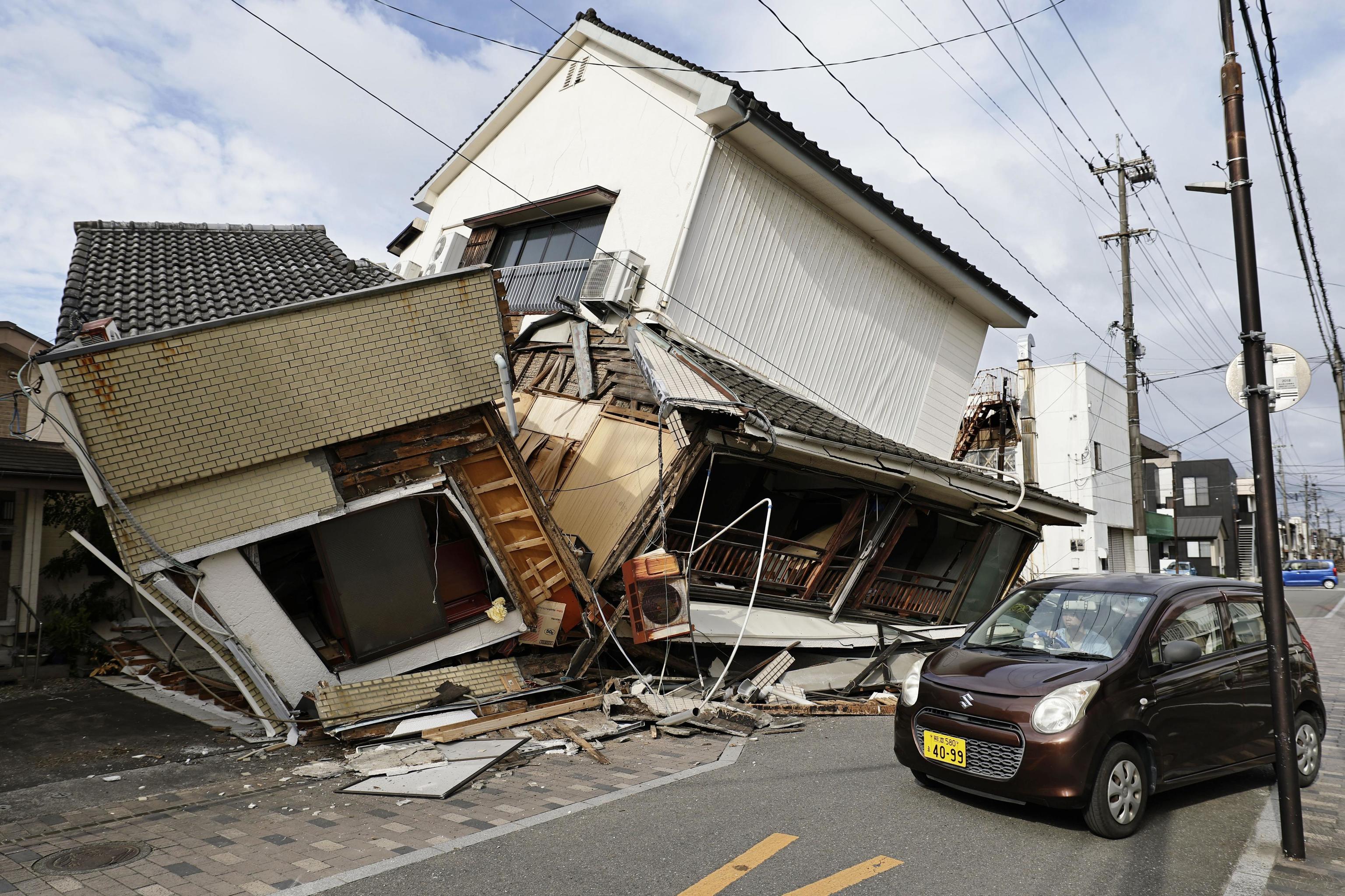 Aumenta el número de muertos por el terremoto en Japón mientras los equipos de rescate buscan a los desaparecidos | internacional
